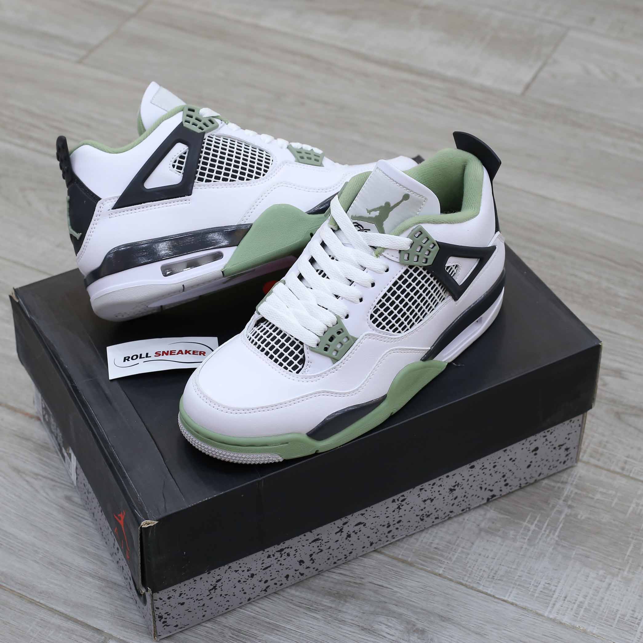Jordan 4 seafoam up