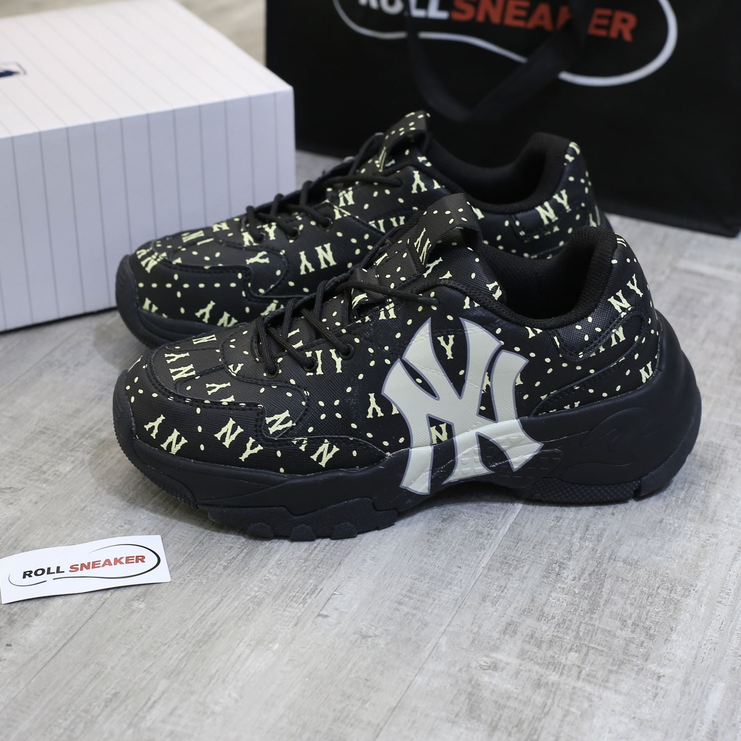 Giày MLB BigBall Chunky Saffiano Diamond Monogram New York Yankees Black Like Auth