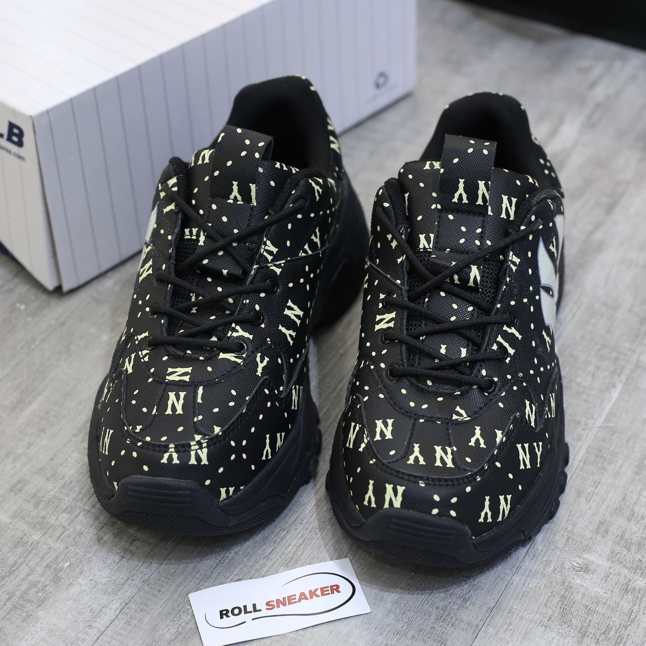 Giày MLB BigBall Chunky Saffiano Diamond Monogram New York Yankees Black Like Auth