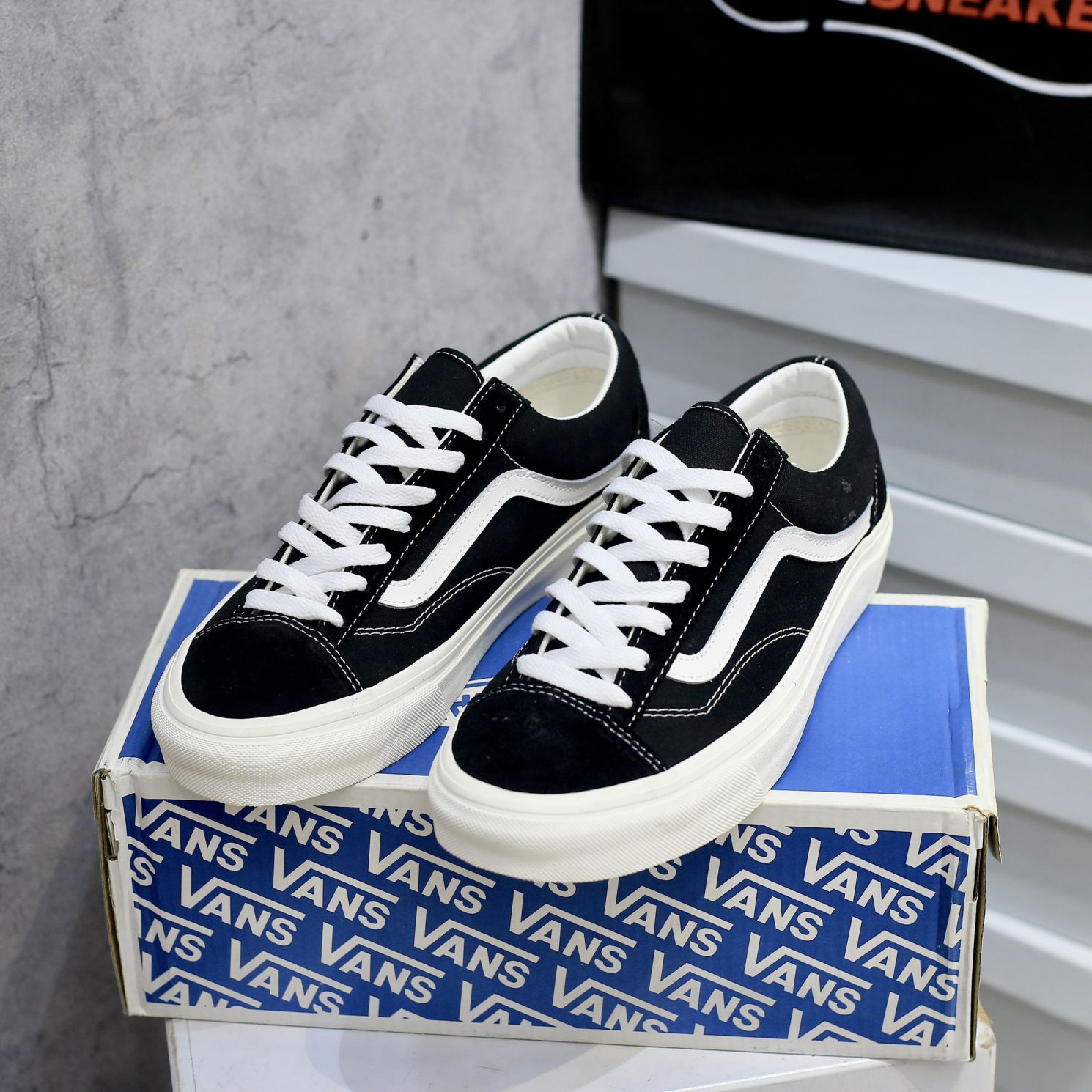 Giày Vans Style 36 Black White Like Auth