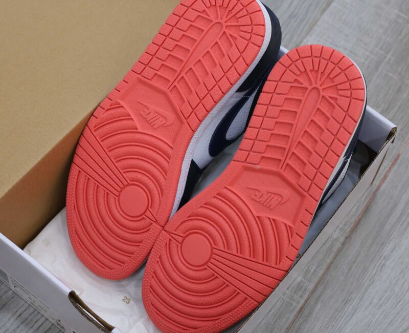 Giày Nike Jordan 1 Low ‘Obsidian Ember Glow’ Like Auth