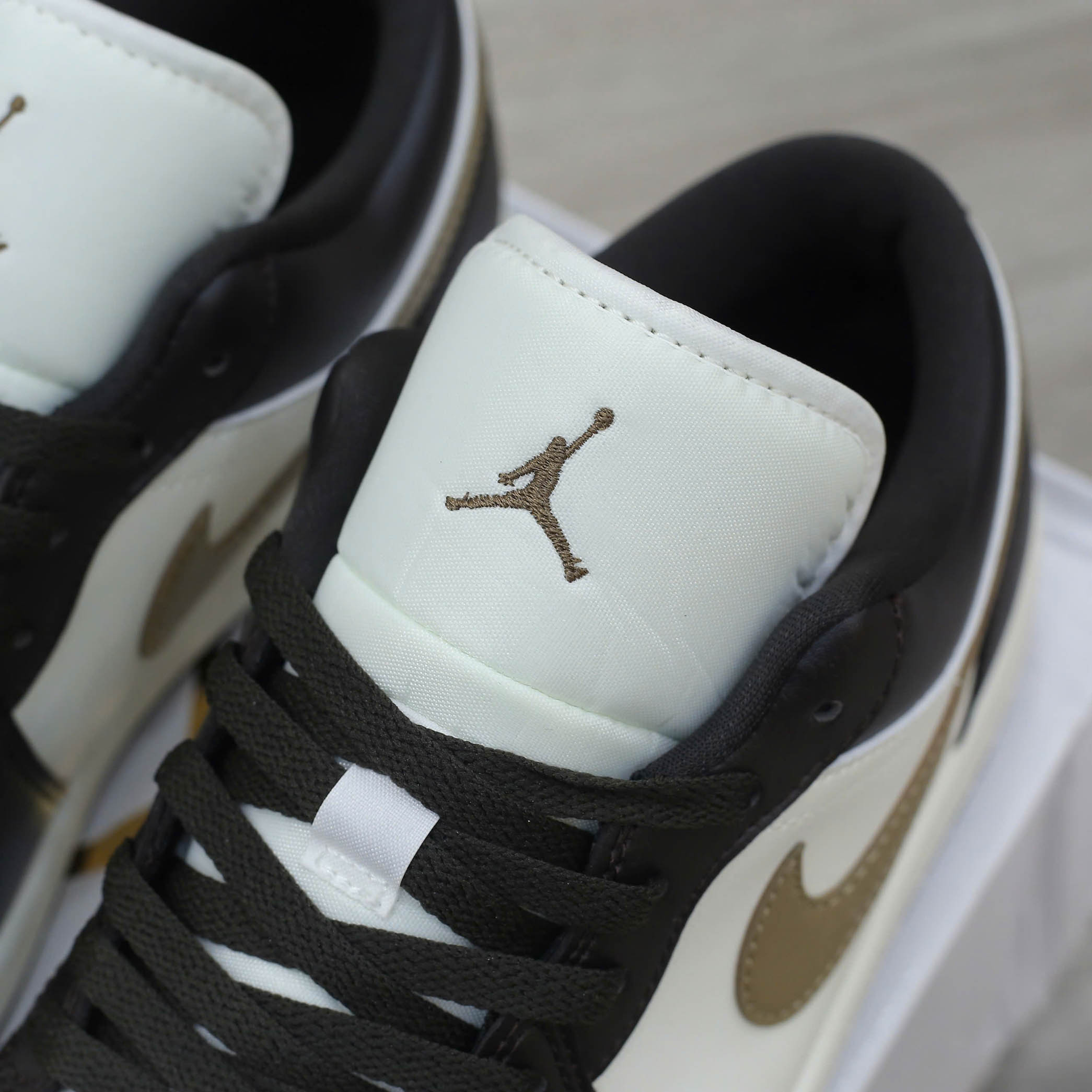 Giày Nike Air Jordan 1 Low ‘Shadow Brown’ Like Auth