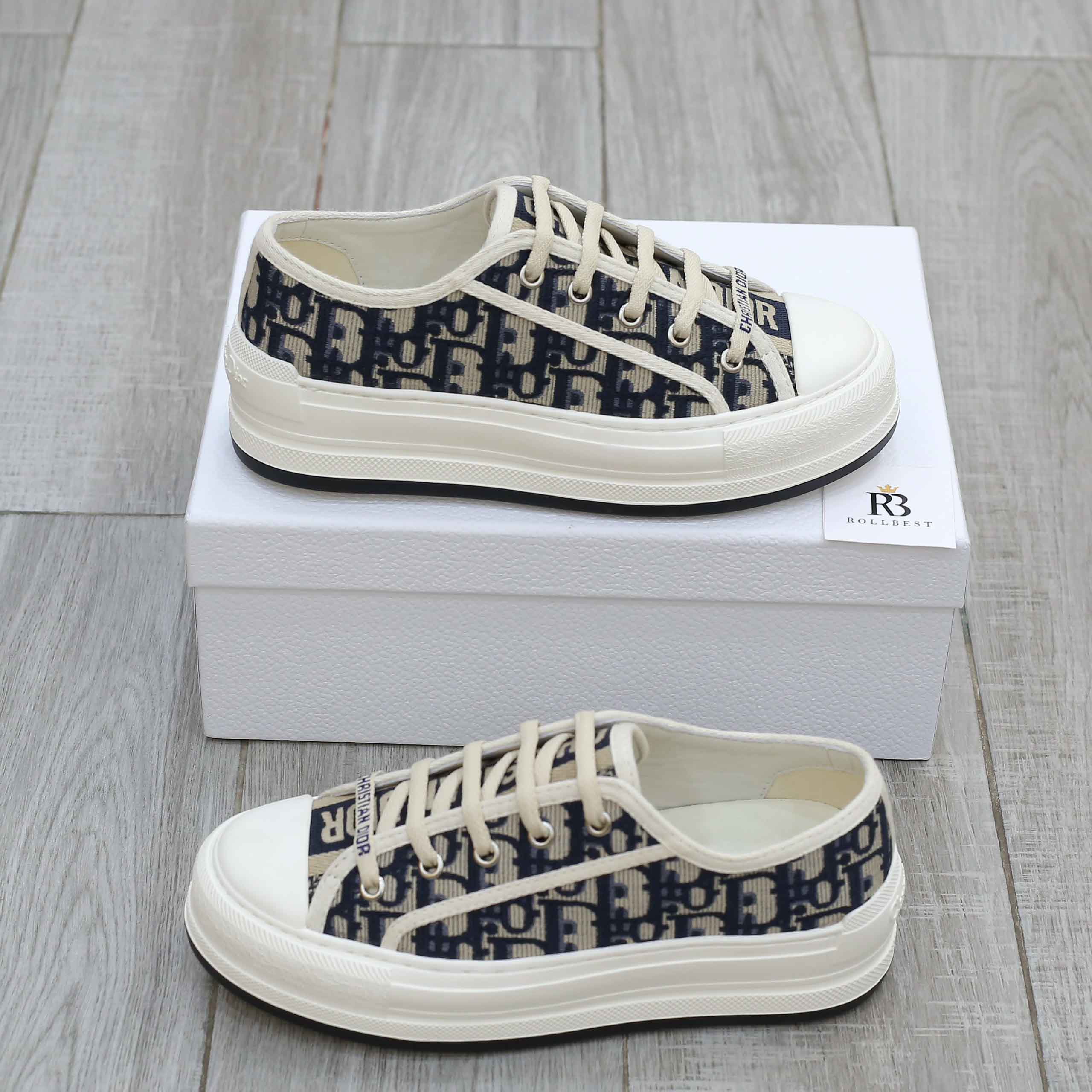 WALK’N’DIOR PLATFORM Low-Top SNEAKER Deep Blue Dior Oblique Embroidered Cotton