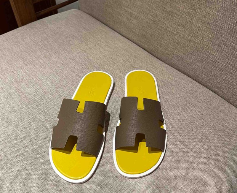 Dép Hermes Nam da Epsom (Sần) Nâu Lót Vàng Best Quality