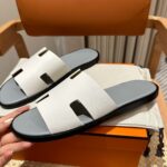 Dép Hermes Nam da Epsom (Sần) Trắng Lót Xám Best Quality