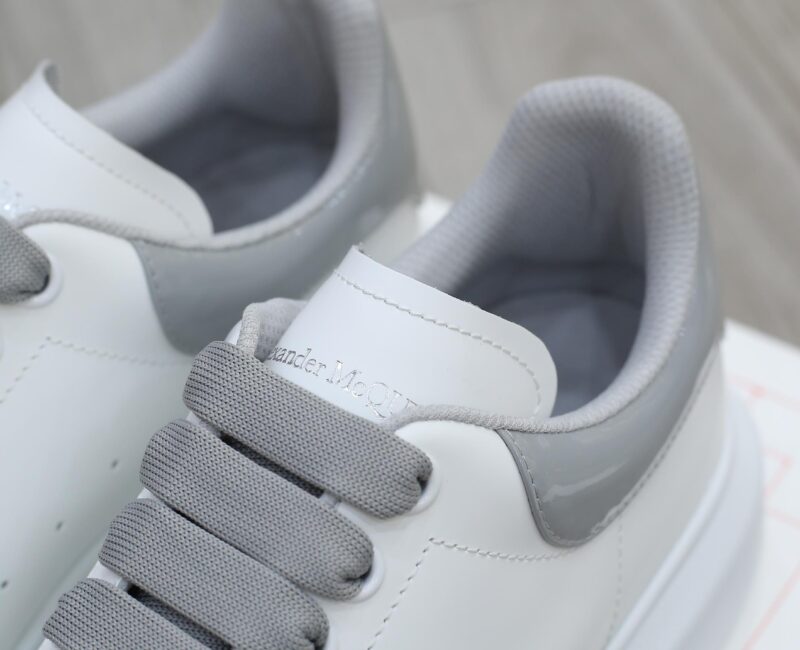 Giày Alexander Mcqueen Gót Xám Bóng Like Auth