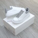 Giày Alexander Mcqueen Gót Xám Bóng Like Auth