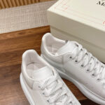 Giày Alexander Mcqueen Trắng Gót Be Vân Cá Sấu Like Auth