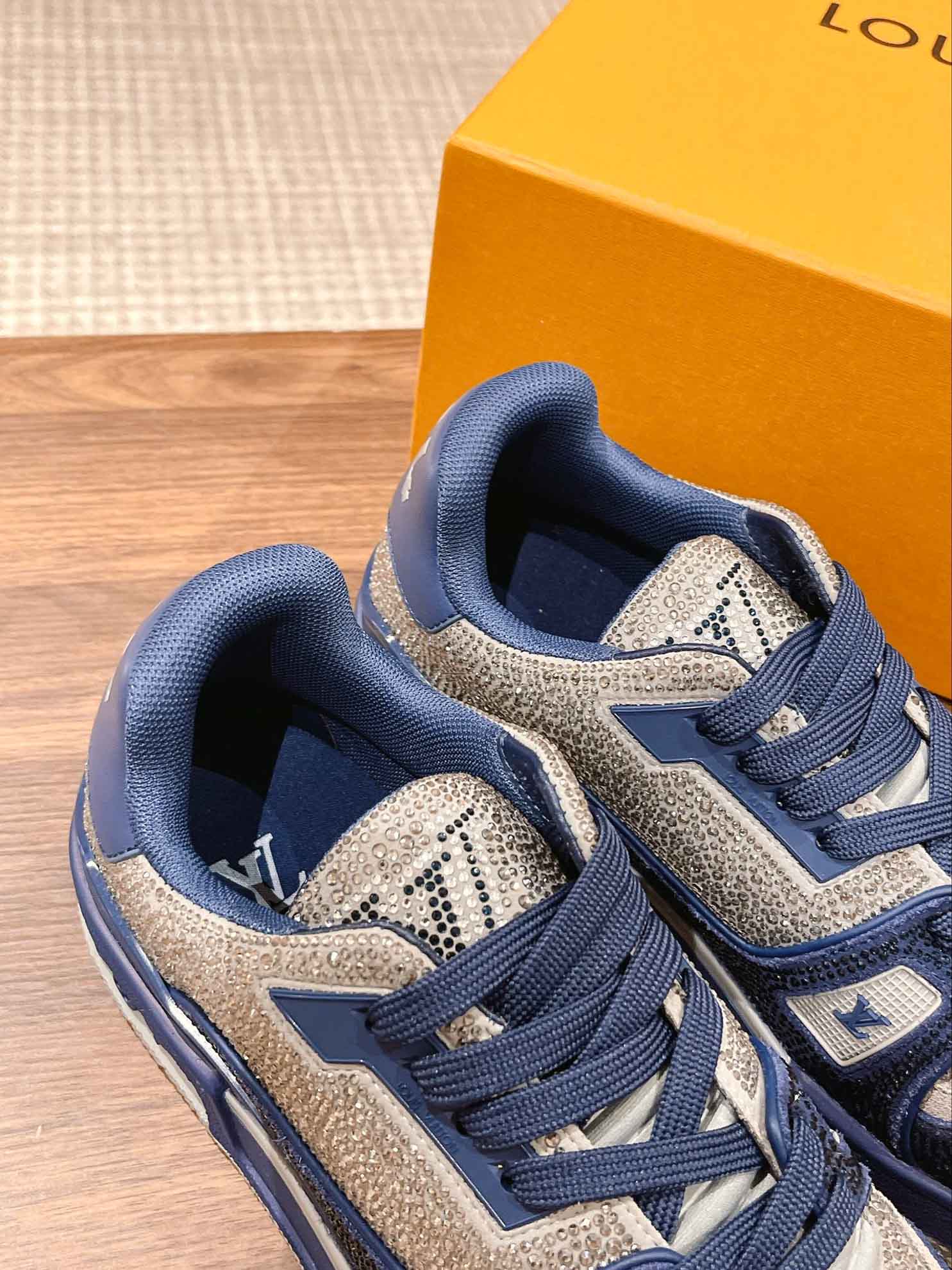 Giày Louis Vuitton Lv Trainer #54 Signature Navy Blue Strass