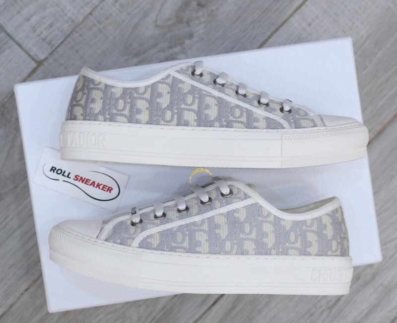 Giày WALK’N’DIOR SNEAKER Gray Stone Dior Oblique Embroidered Cotton