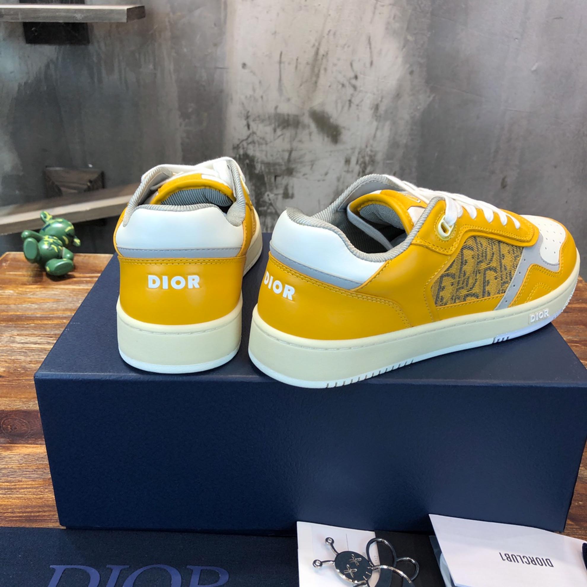 Giày Dior B27 Gold Tone Dior Oblique Jacquard Like Auth