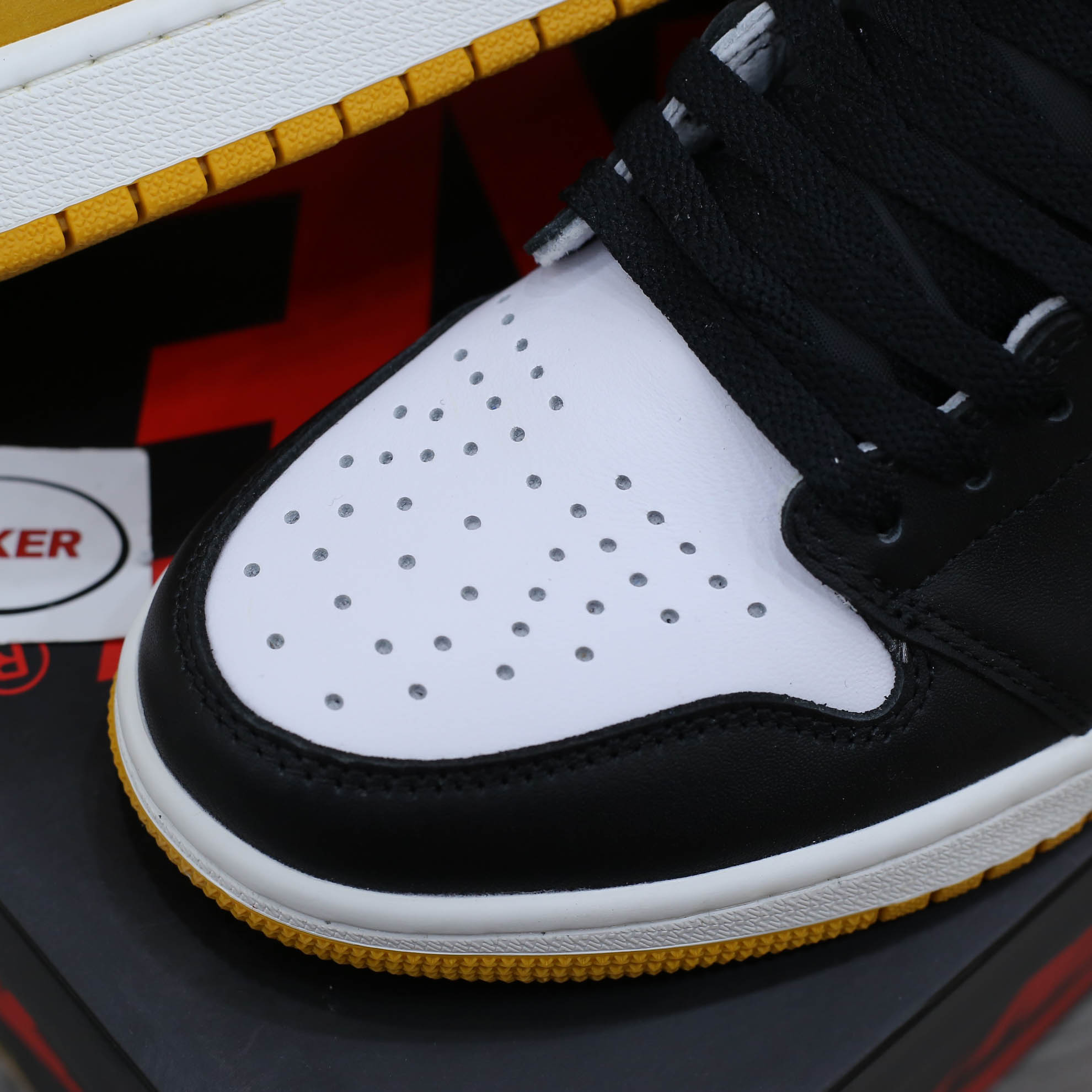Giày Nike Air Jordan 1 Retro High ‘Yellow Ochre’ Like Auth