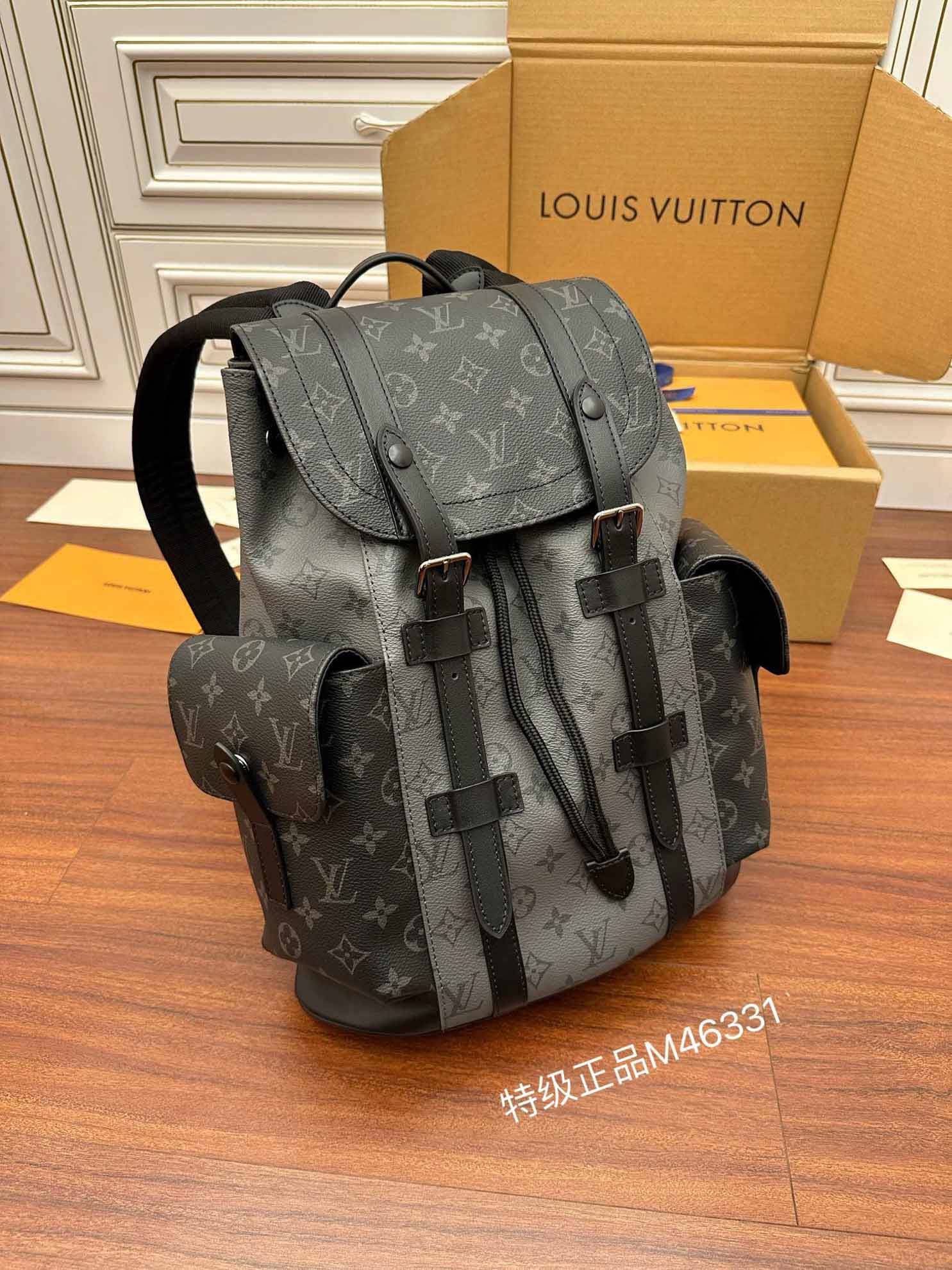 BaLo LV Christopher MM Monogram Eclipse Canvas Đen Nhạt