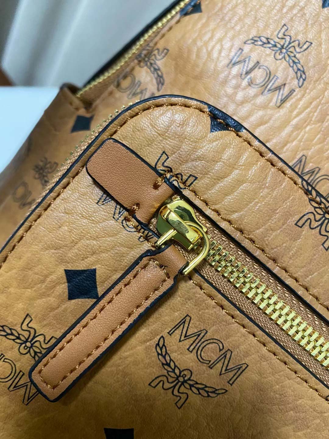 Balo MCM Stark Side Studs in Visetos Cognac