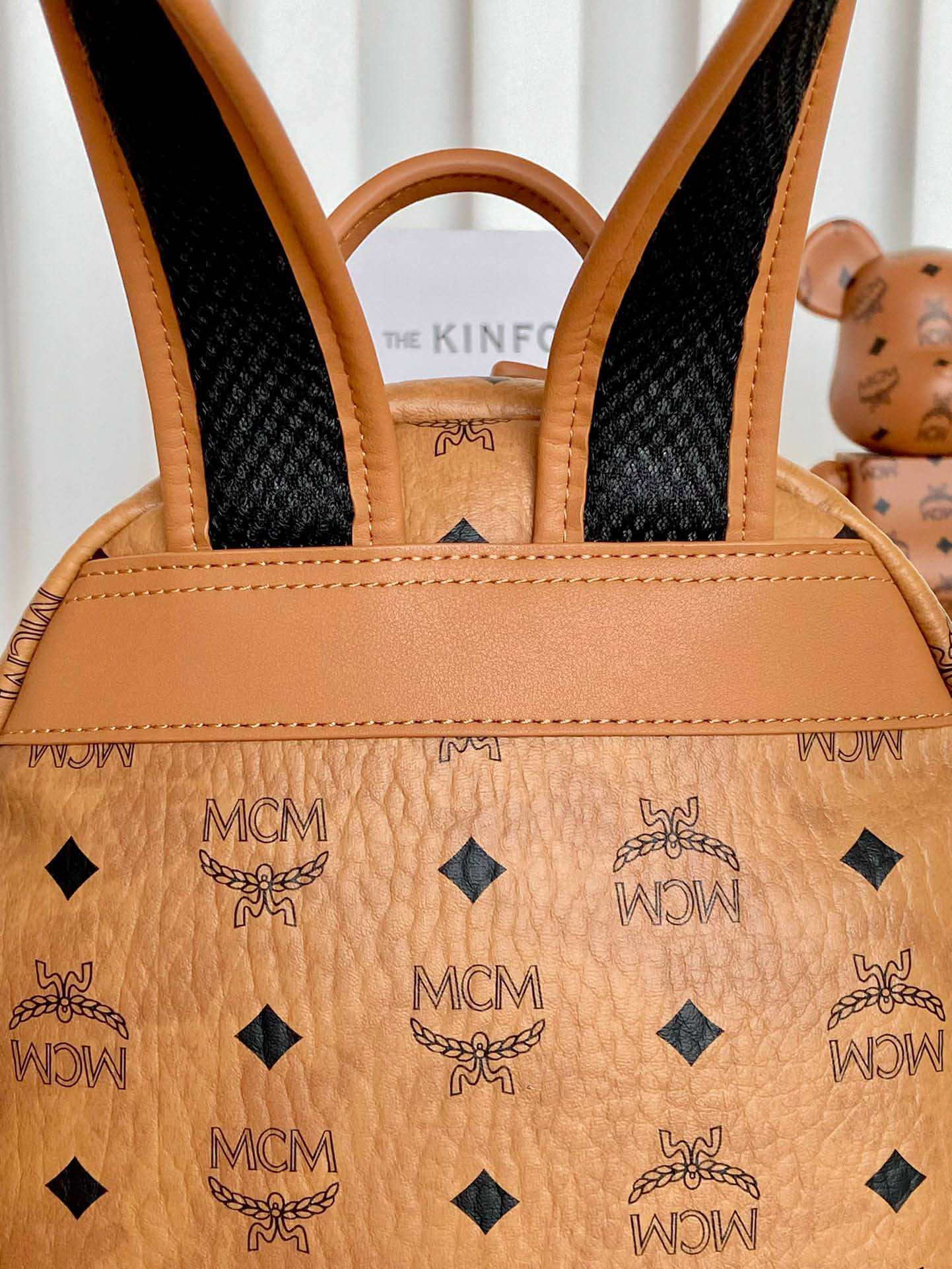 Balo MCM Stark Side Studs Visetos màu Cognac Small