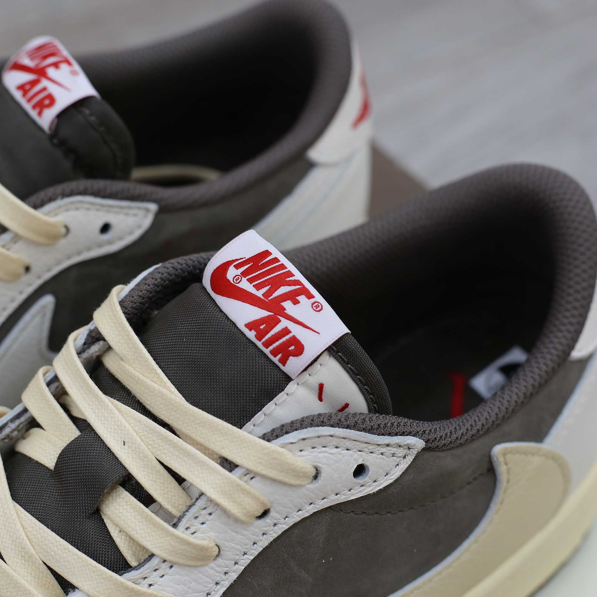 Giày Nike Air Jordan 1 Low Travis Scott ‘Reverse Mocha’ Best Quality