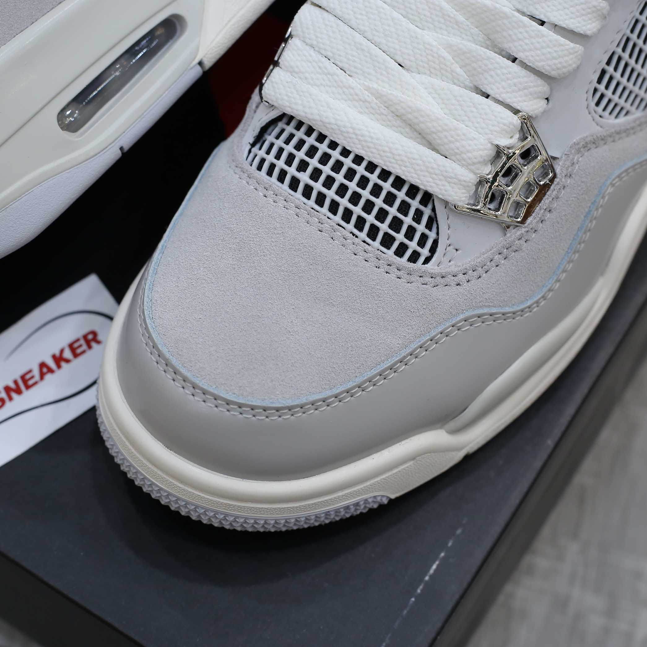 Giày Nike Air Jordan 4 Retro ‘Frozen Moments’ Like Auth