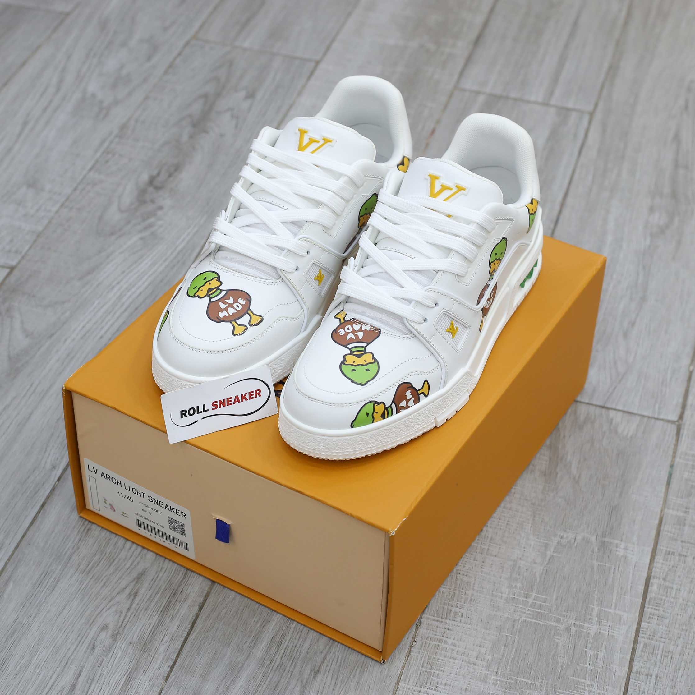 Giày Louis Vuitton LV Trainer x Nigo Duck Like Auth