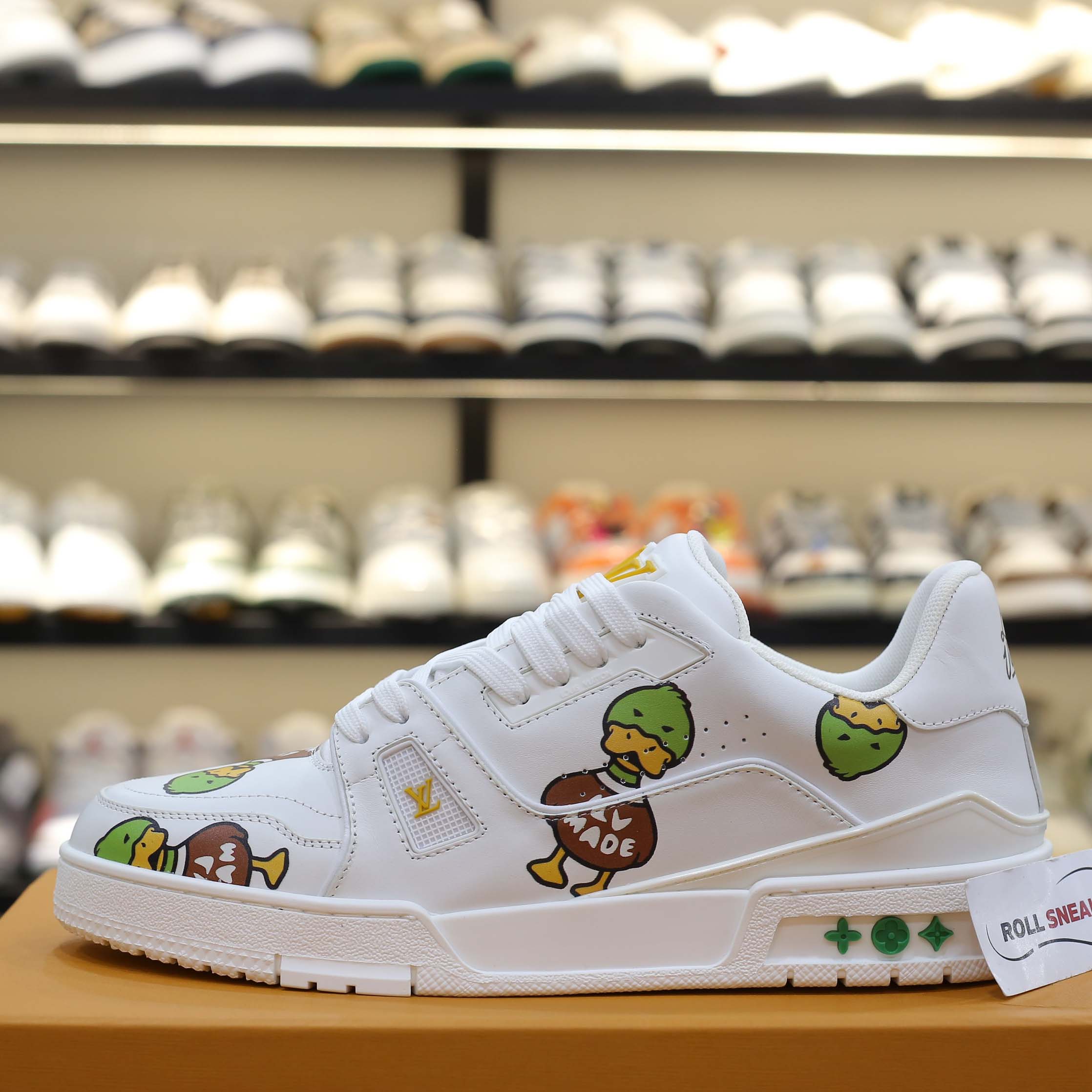 Giày Louis Vuitton LV Trainer x Nigo Duck Like Auth