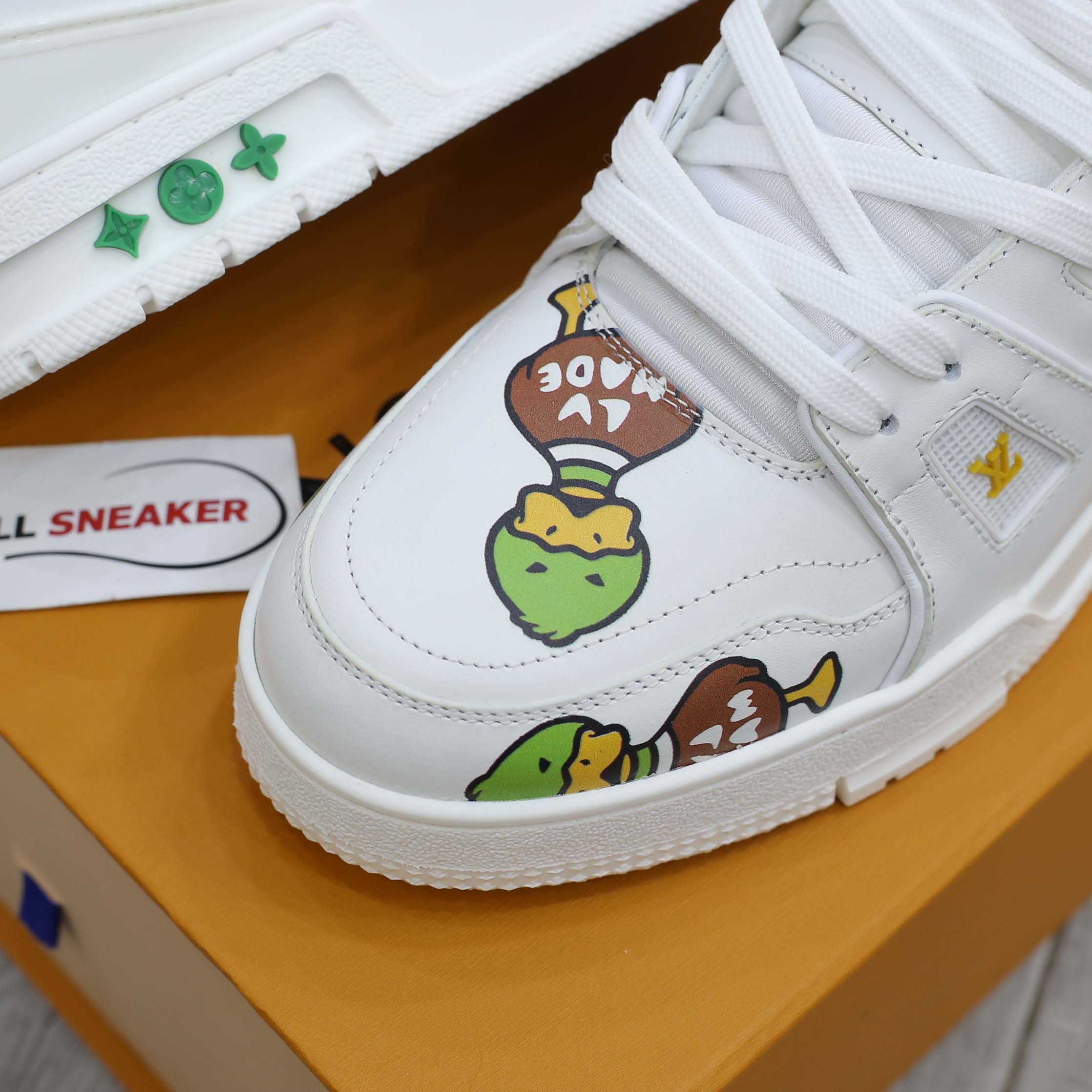 Giày Louis Vuitton LV Trainer x Nigo Duck Like Auth