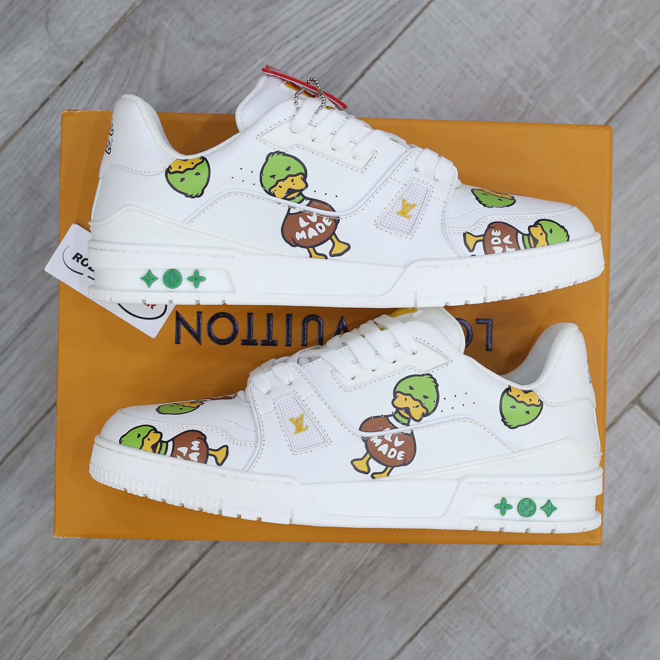 Giày Louis Vuitton LV Trainer x Nigo Duck Like Auth