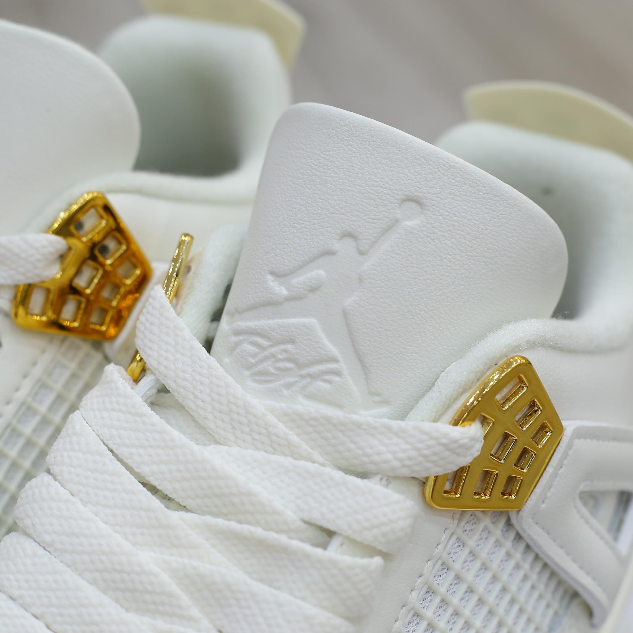 Giày Nike Air Jordan 4 Sail Metallic Gold Like Auth