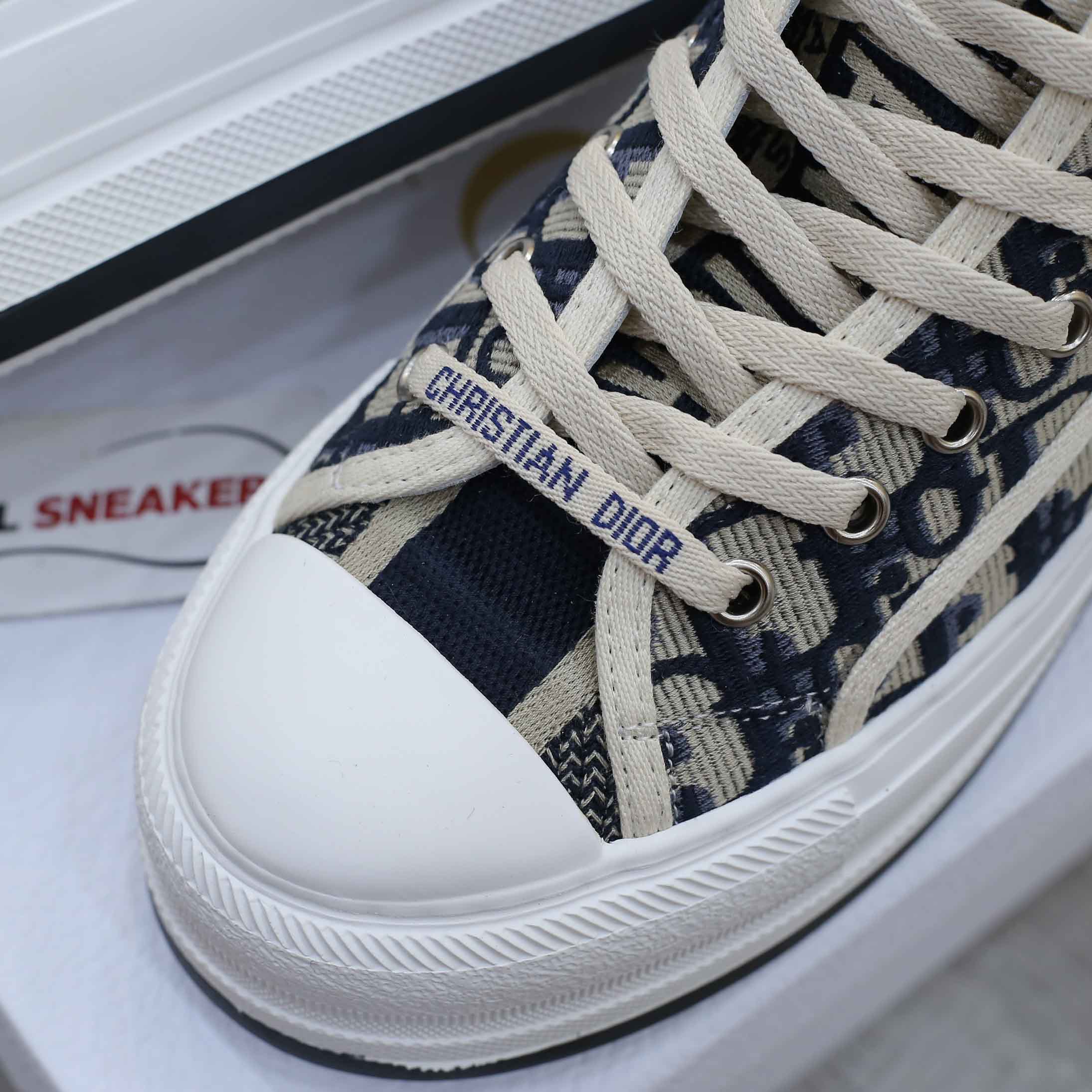 Giày WALK’N’DIOR HIGH-TOP PLATFORM SNEAKER Deep Blue Dior Oblique Embroidered Cotton Best Quality