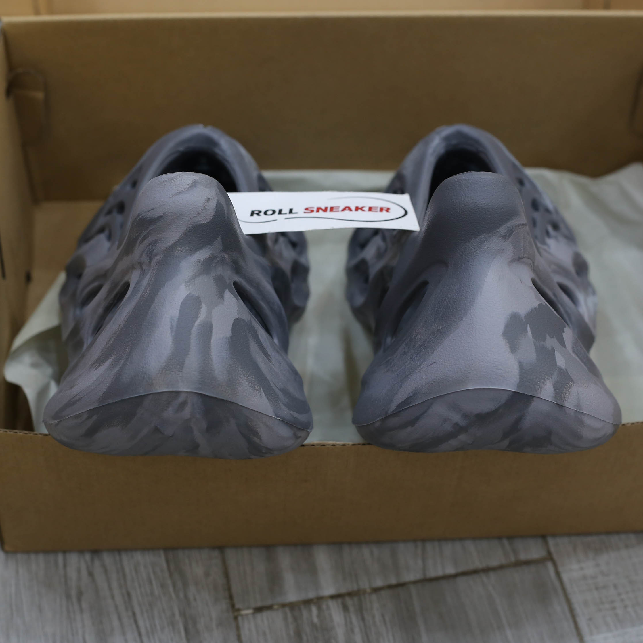 Giày Yeezy Foam Runner ‘MX Granite’ 2024 Like Auth