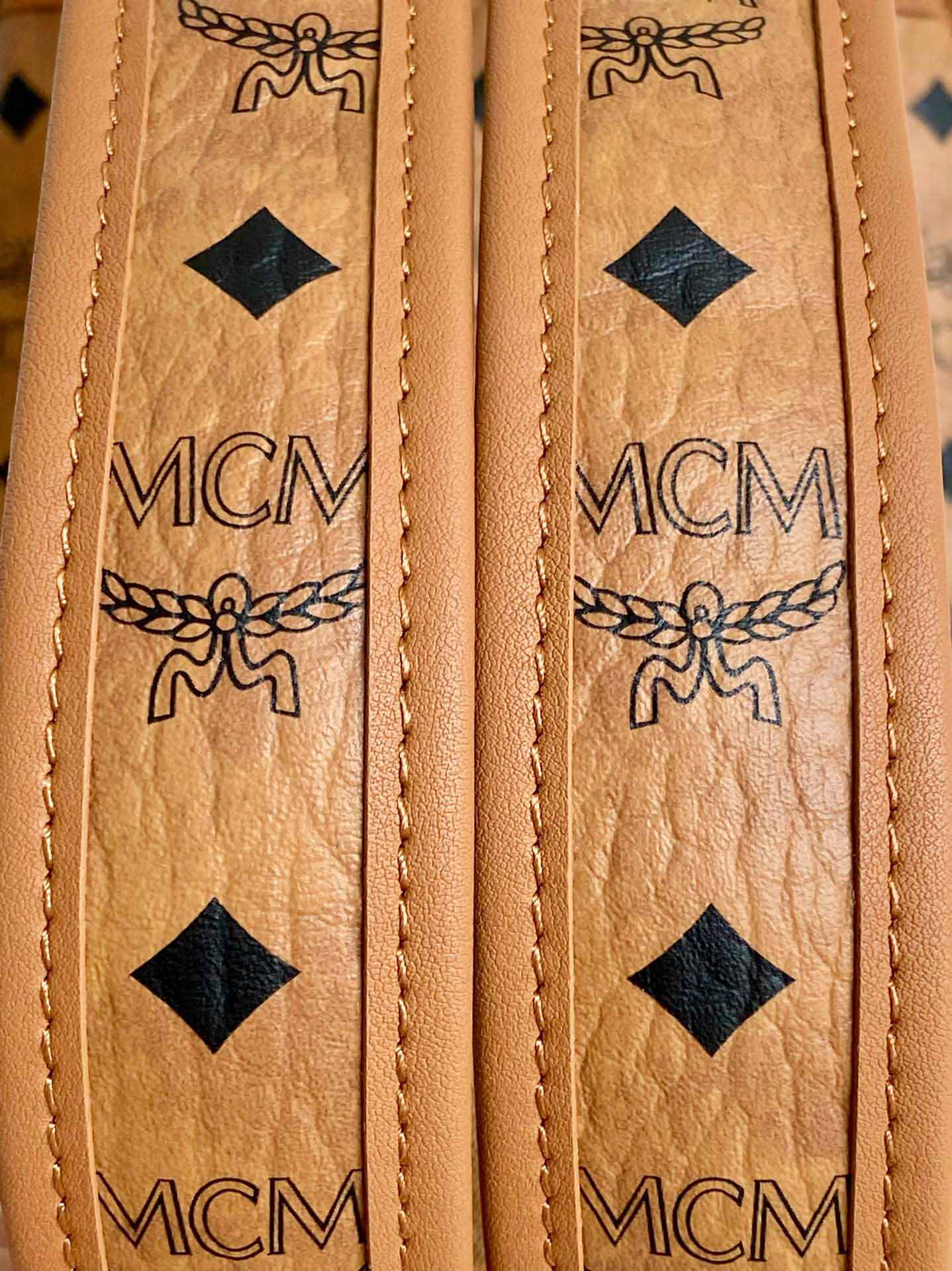 Balo MCM Stark Side Studs Visetos màu Cognac Mini Best Quality