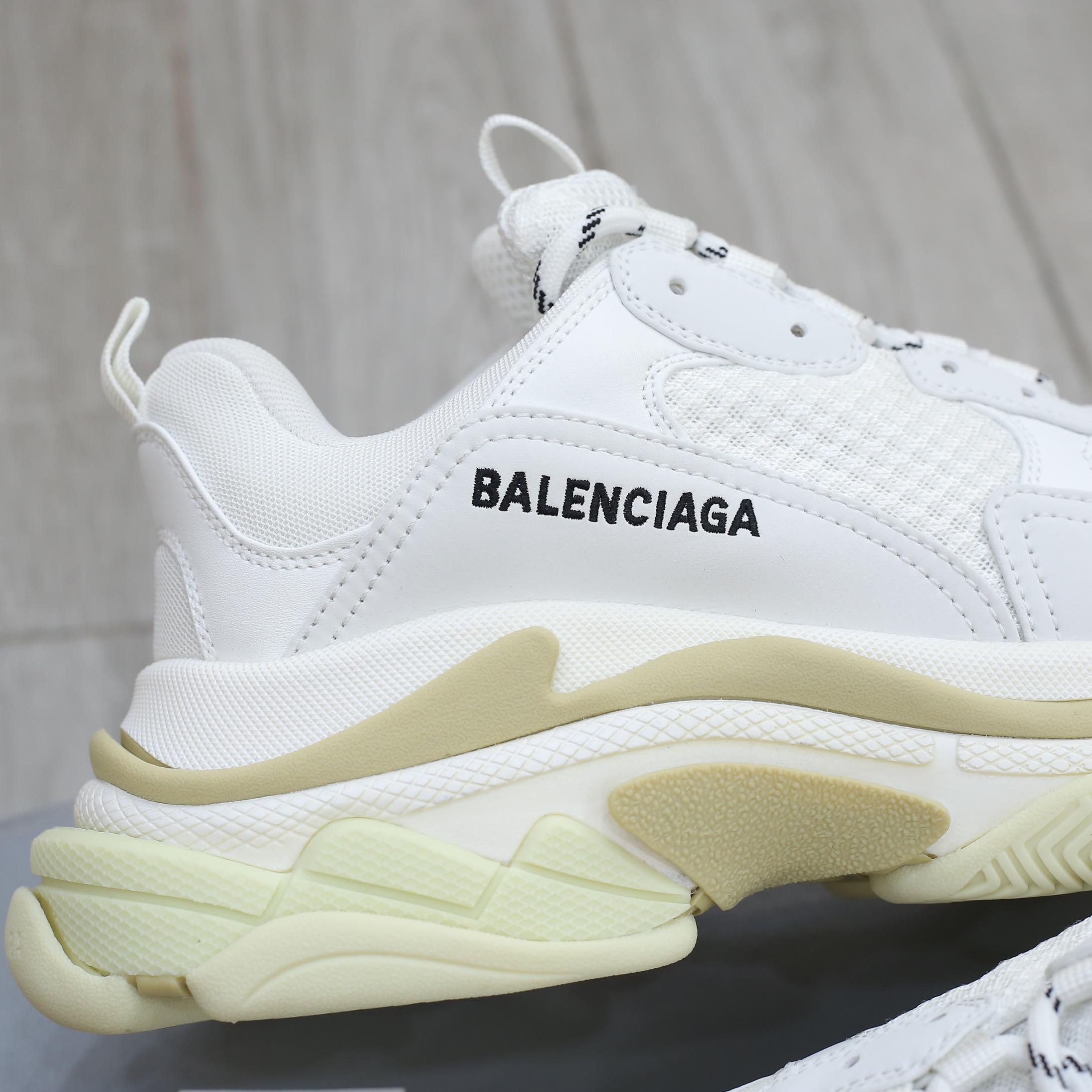 Giày Balenciaga Triple S White Best Quality