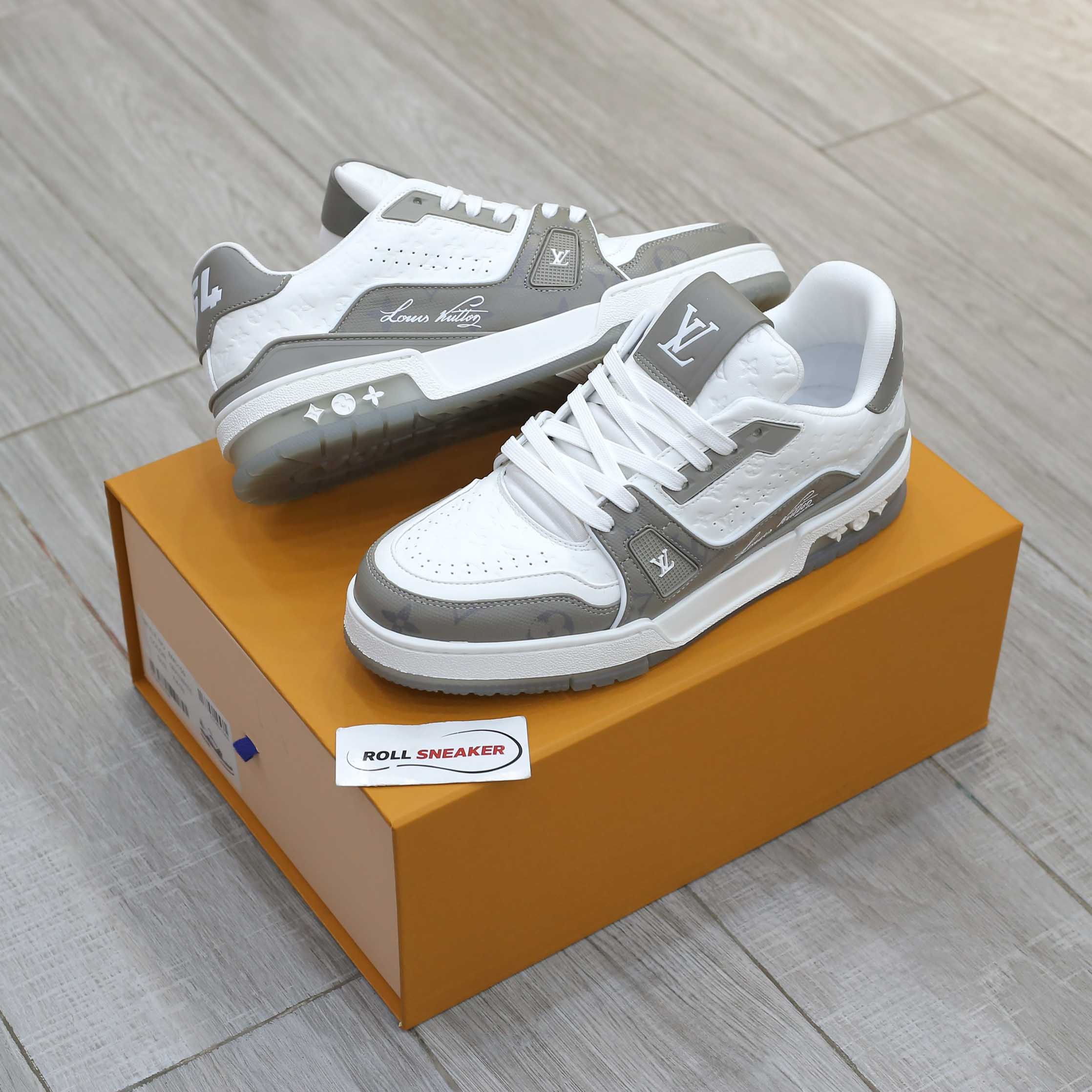 Giày Louis Vuiton #54 Trainer Arch Light Grey White Like Auth