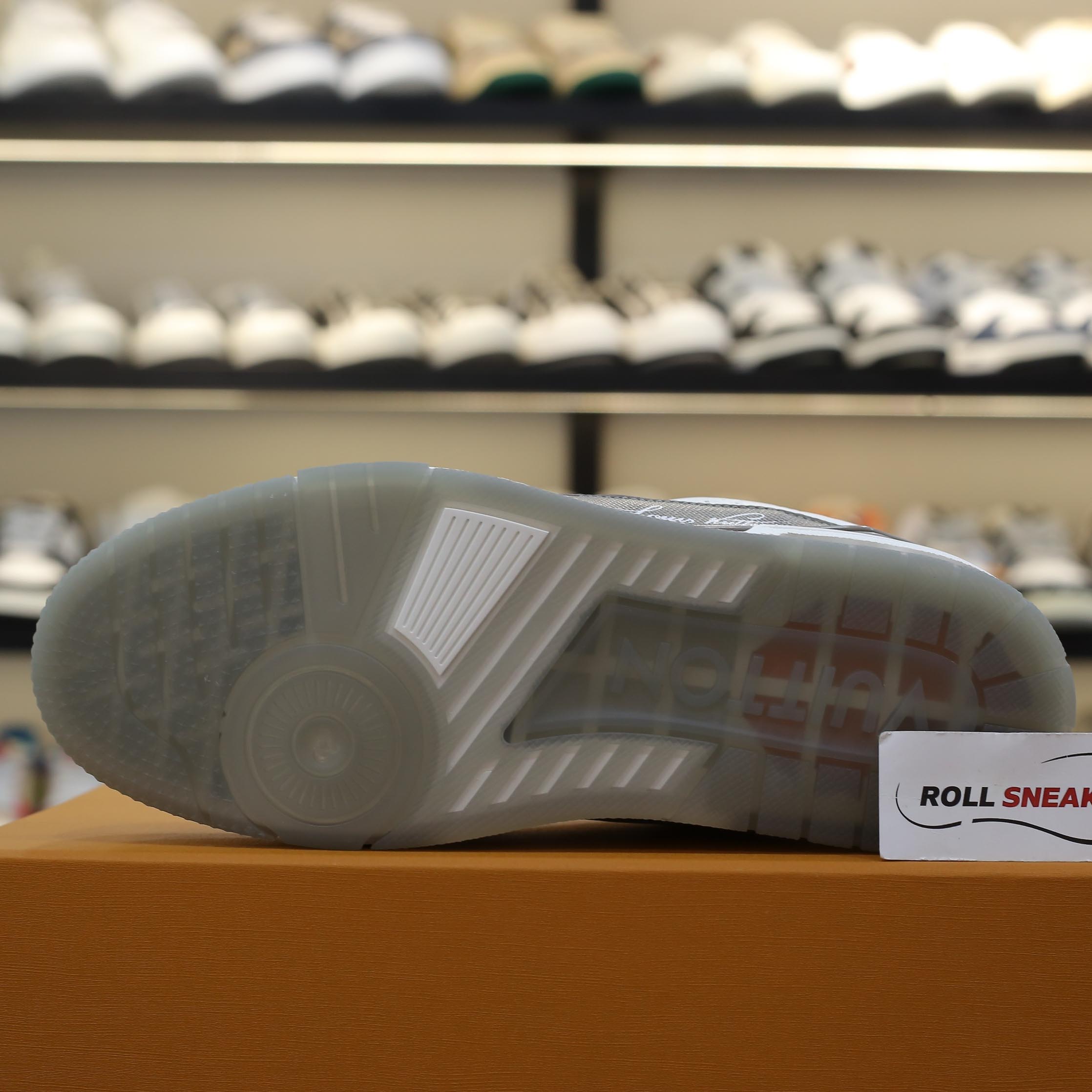 Giày Louis Vuiton #54 Trainer Arch Light Grey White Like Auth