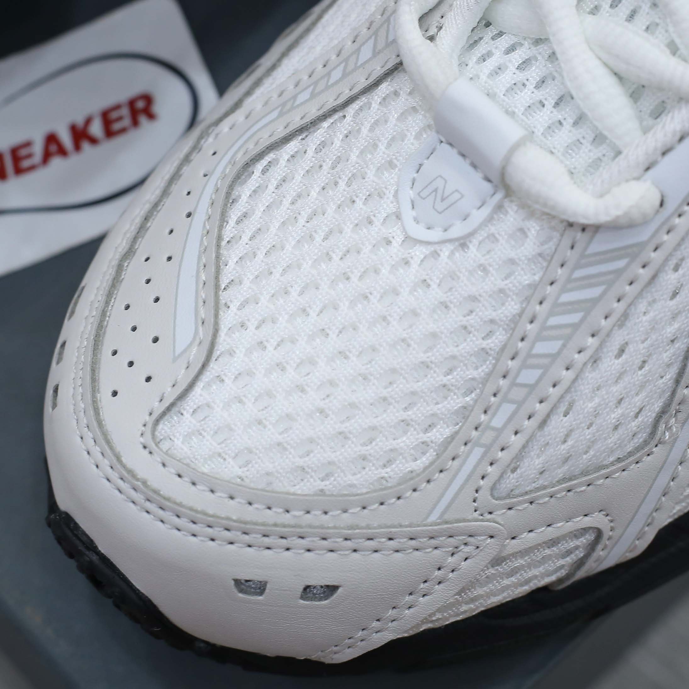 Giày New Balance 1906R x Comme des Garcons Homme White
