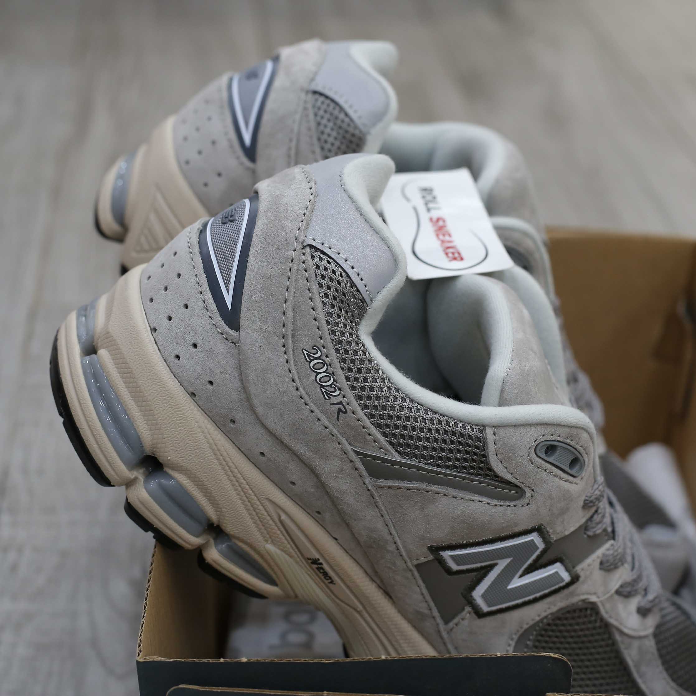 Giày New Balance 2002 ‘Grey’ Like Auth