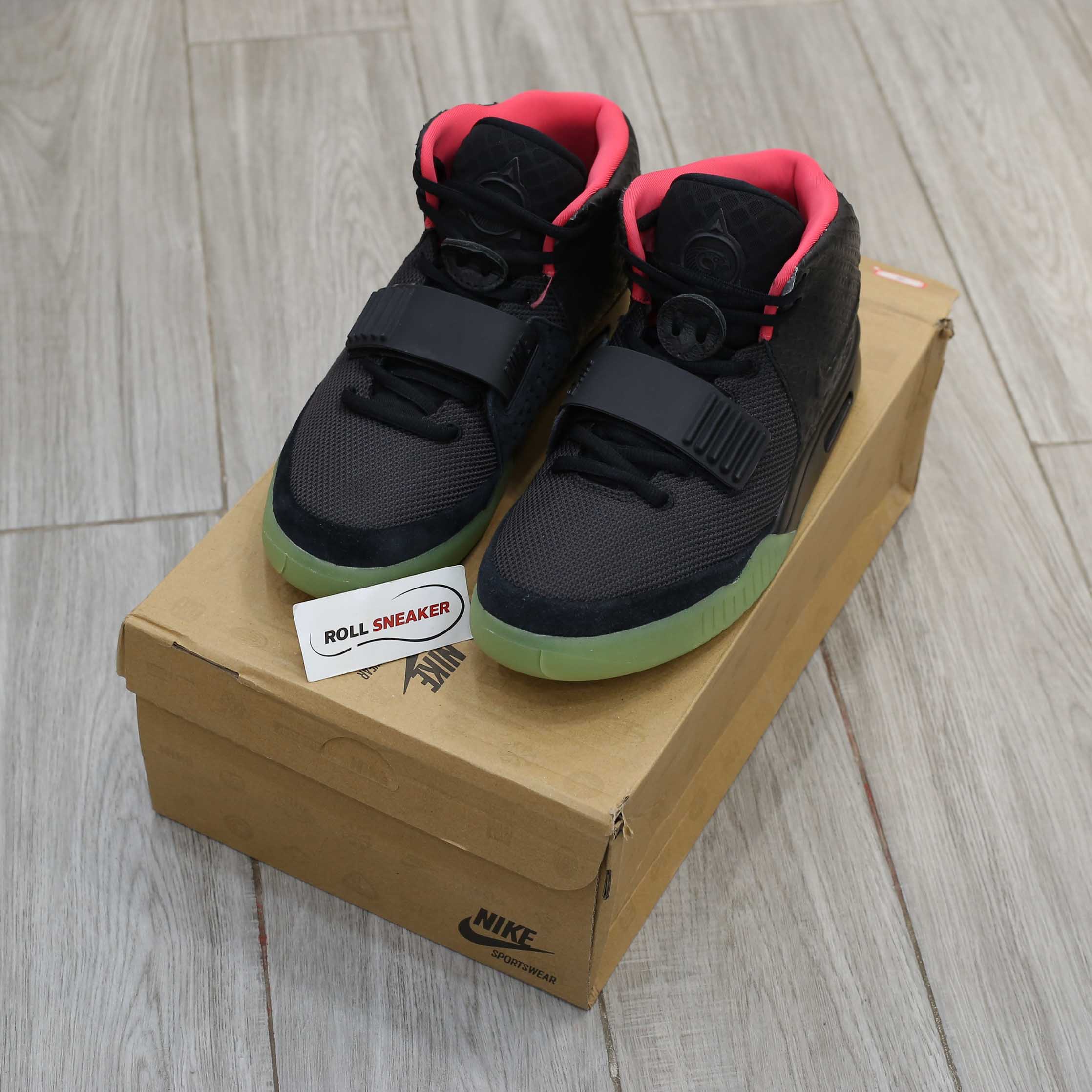Giày Nike Air Yeezy 2 Solar Red Men's Best Quality