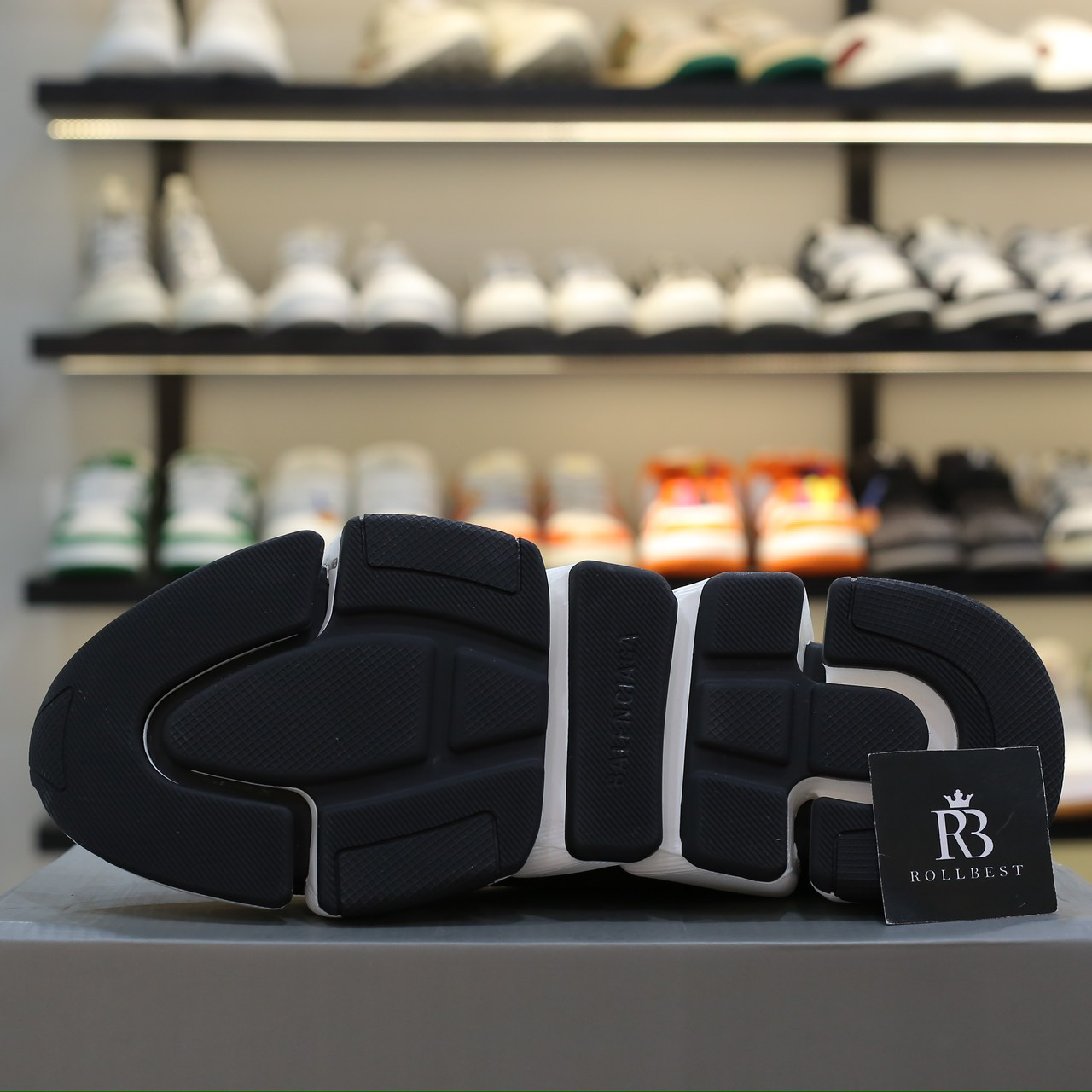 Giày Balenciaga Man Black And White Speed 2.0 Best Quality