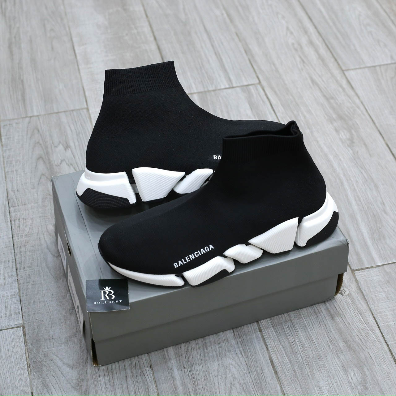 Giày Balenciaga Man Black And White Speed 2.0 Best Quality