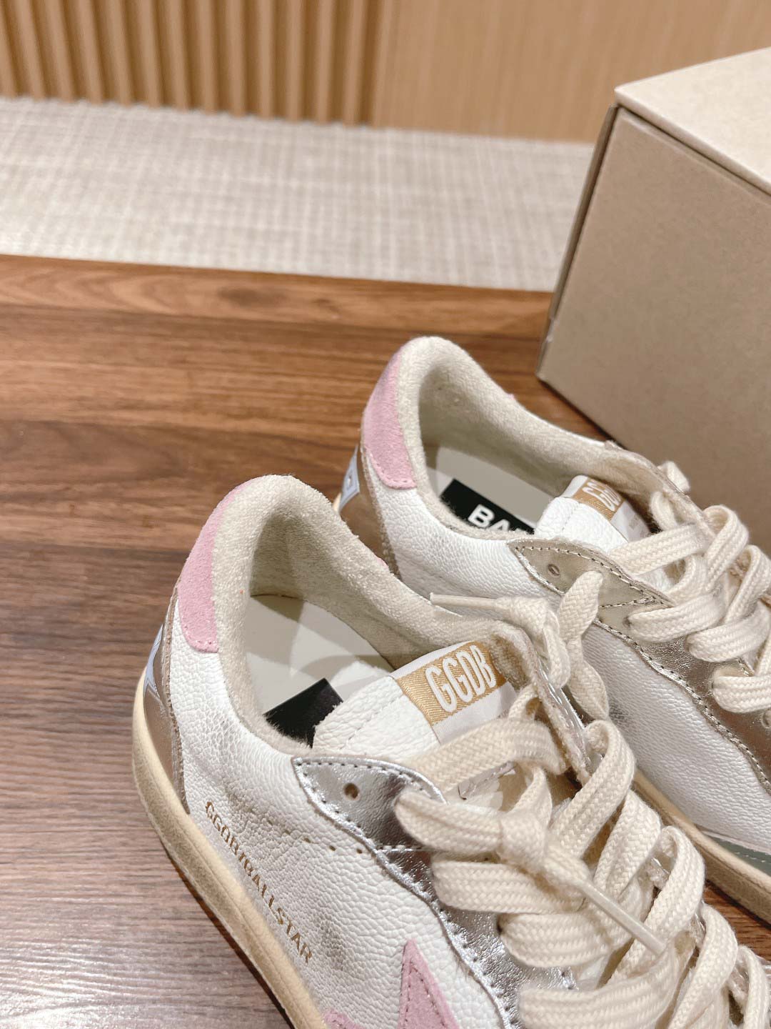 Giày Golden Goose Ball Star Suede Star-Patch Leather Trainers Best Quality