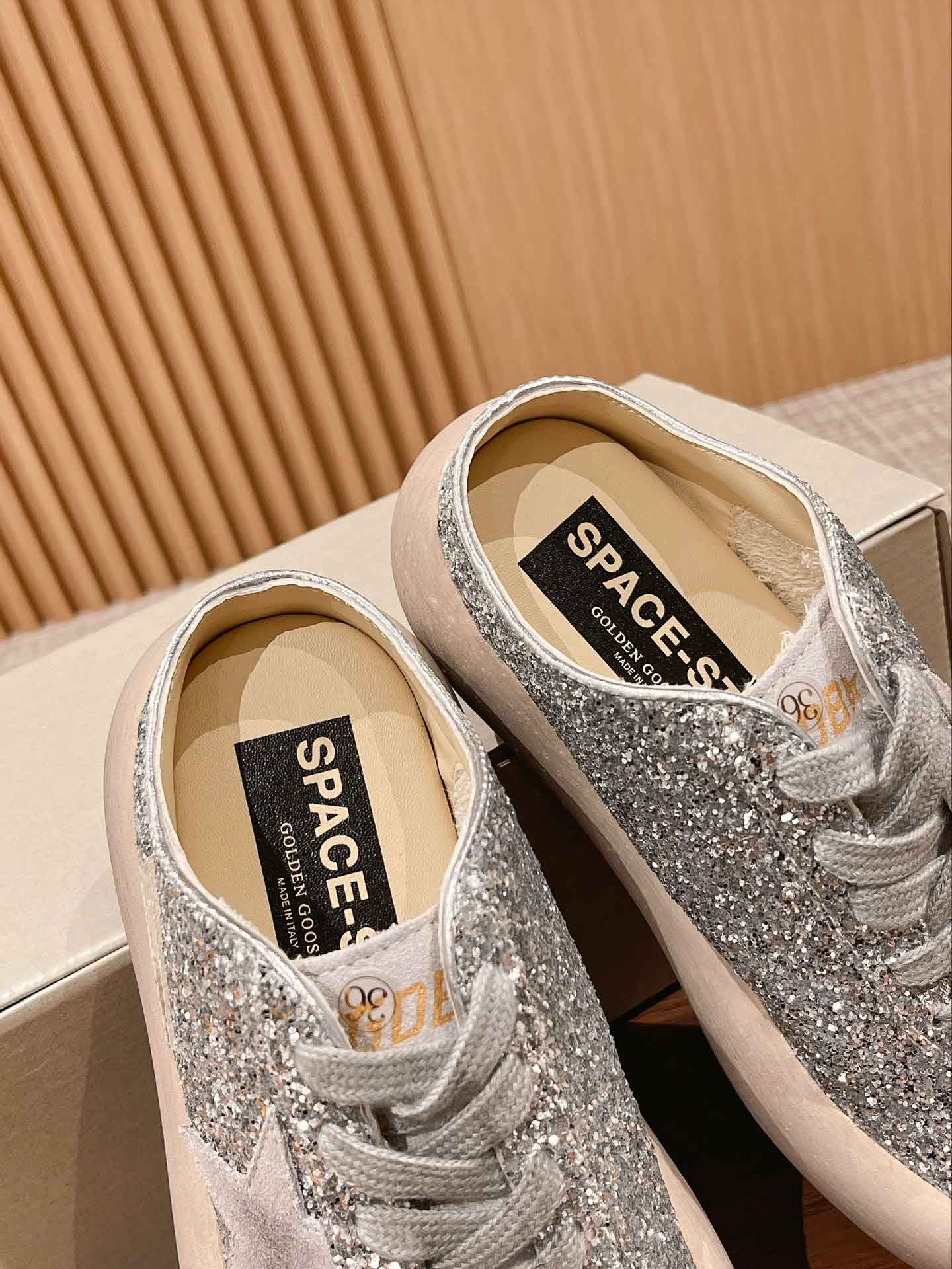 Giày Golden Goose Shearling Space Star Sabot Best Quality