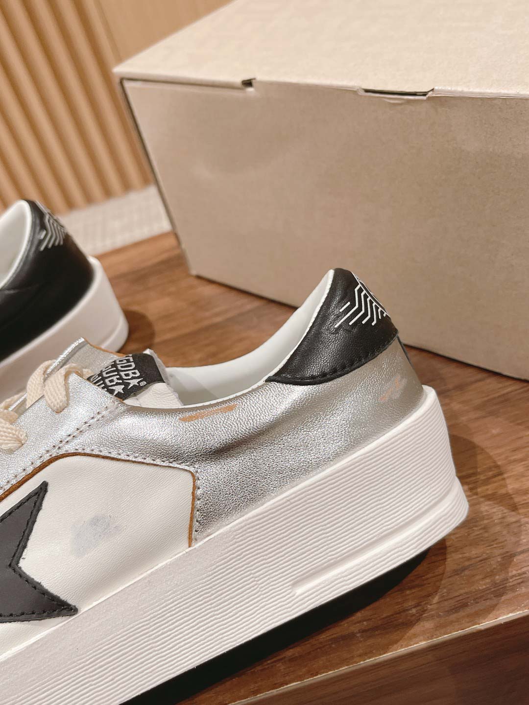 Giày Golden Goose Stardan Silver Black Best Quality