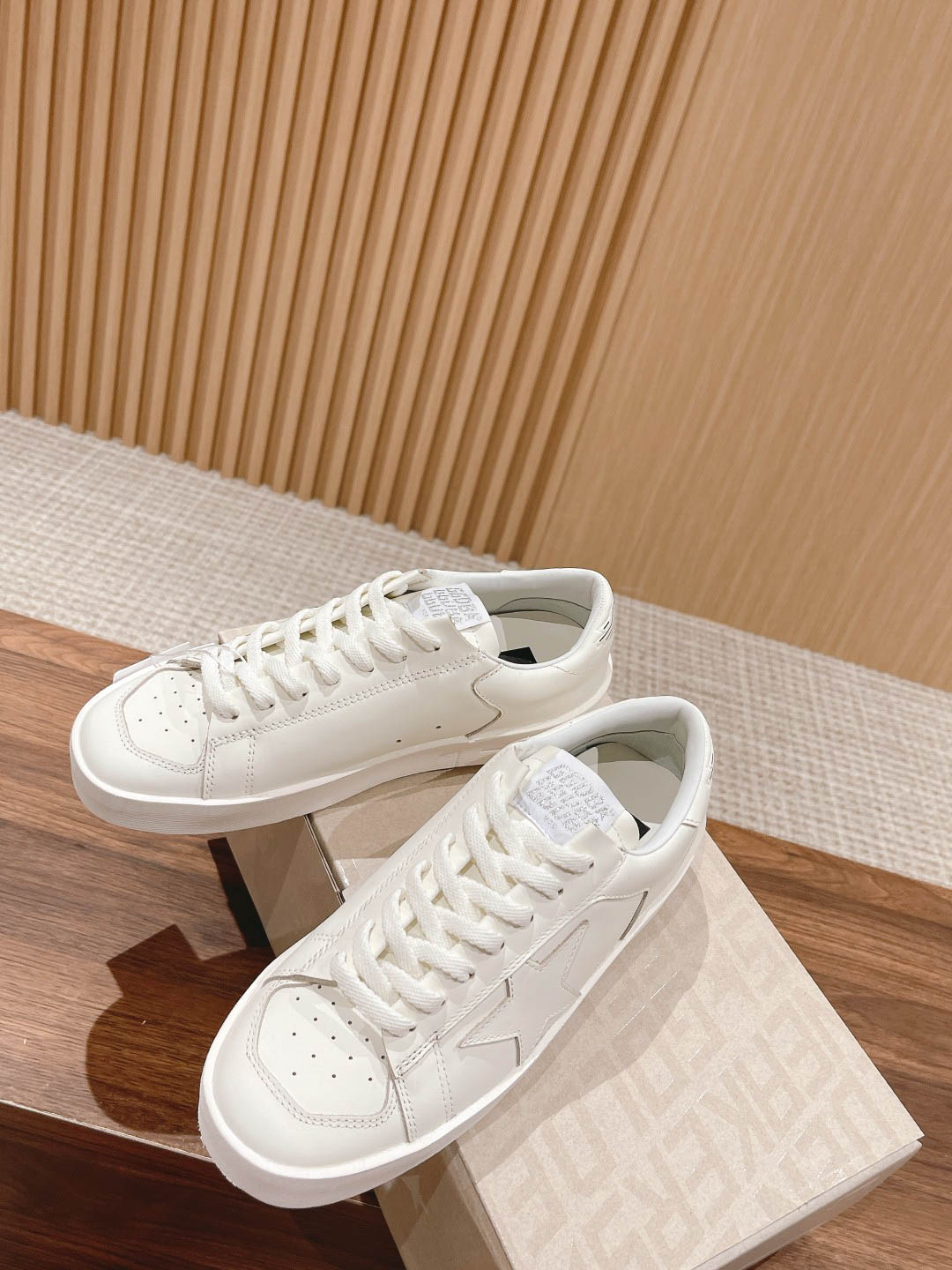Giày Golden Goose Stardan White Best Quality