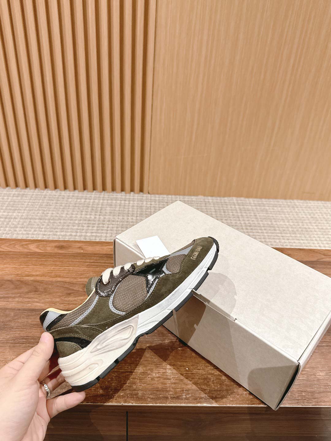 Giày Golden Goose  Women Running Dad Green Best Quality