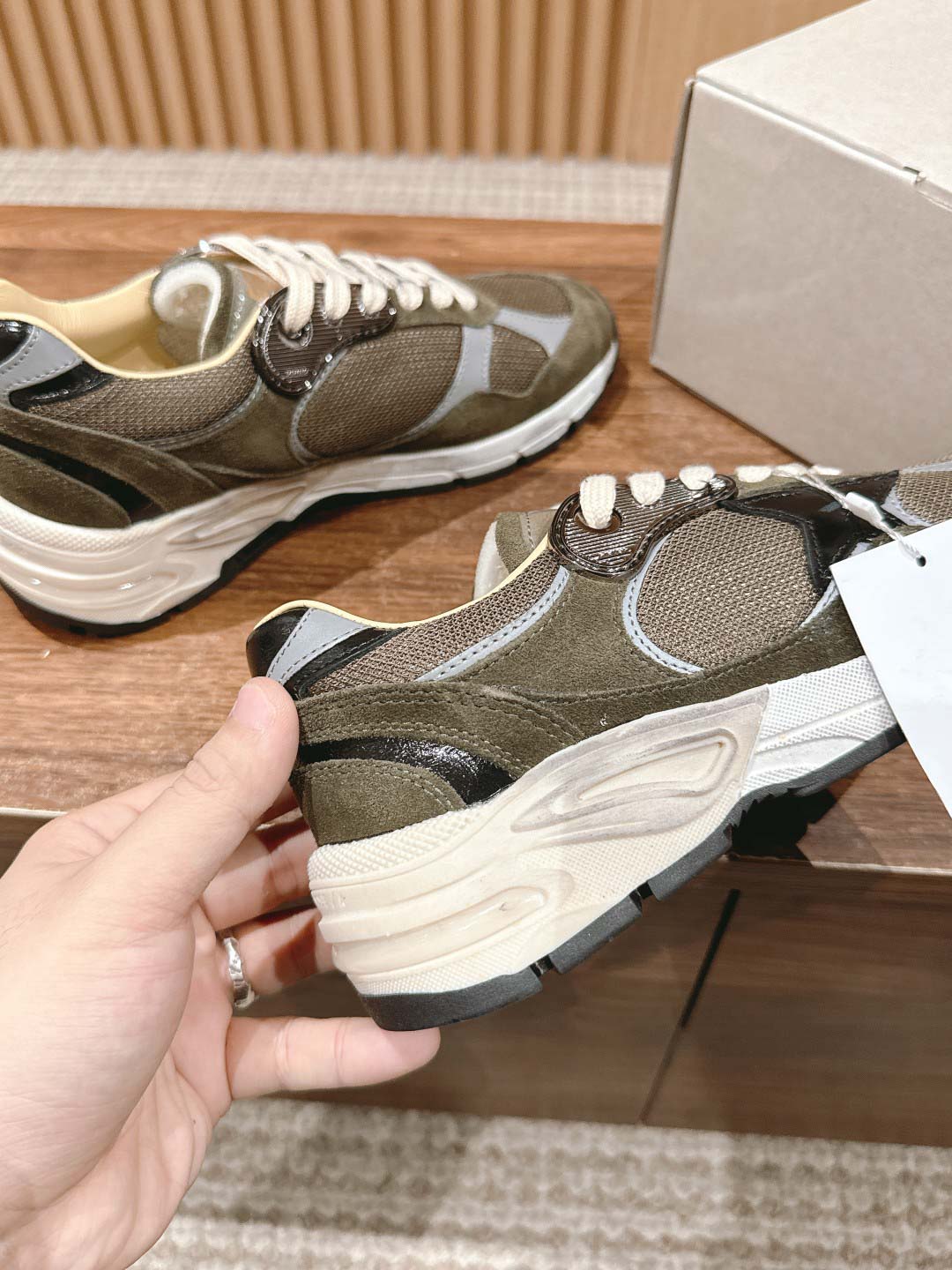 Giày Golden Goose  Women Running Dad Green Best Quality