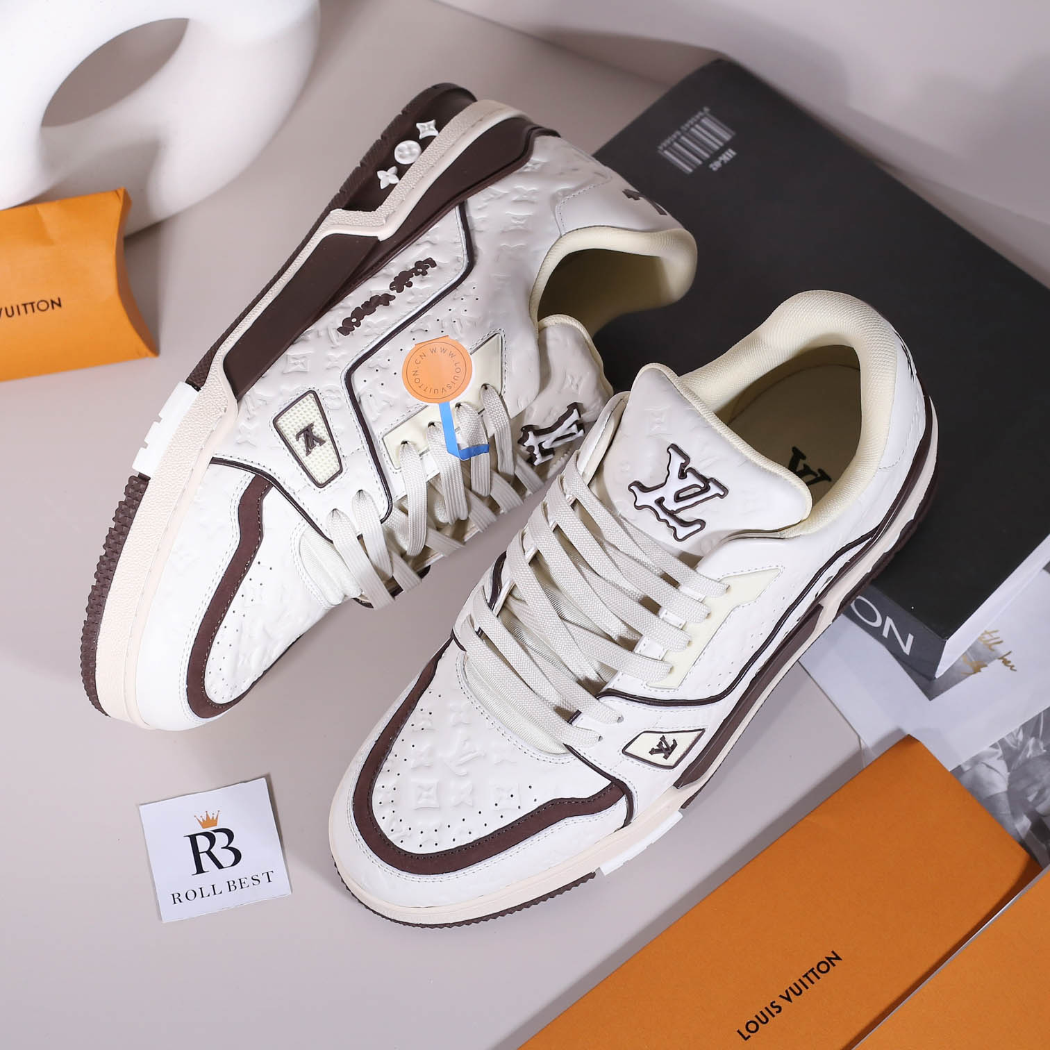 Giày Louis Vuitton LV Trainer Maxi Monogram Denim Black Best Quality