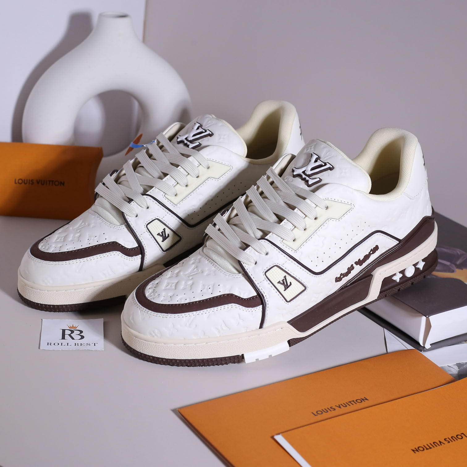 Giày Louis Vuitton LV Trainer Maxi Monogram Denim Black Best Quality