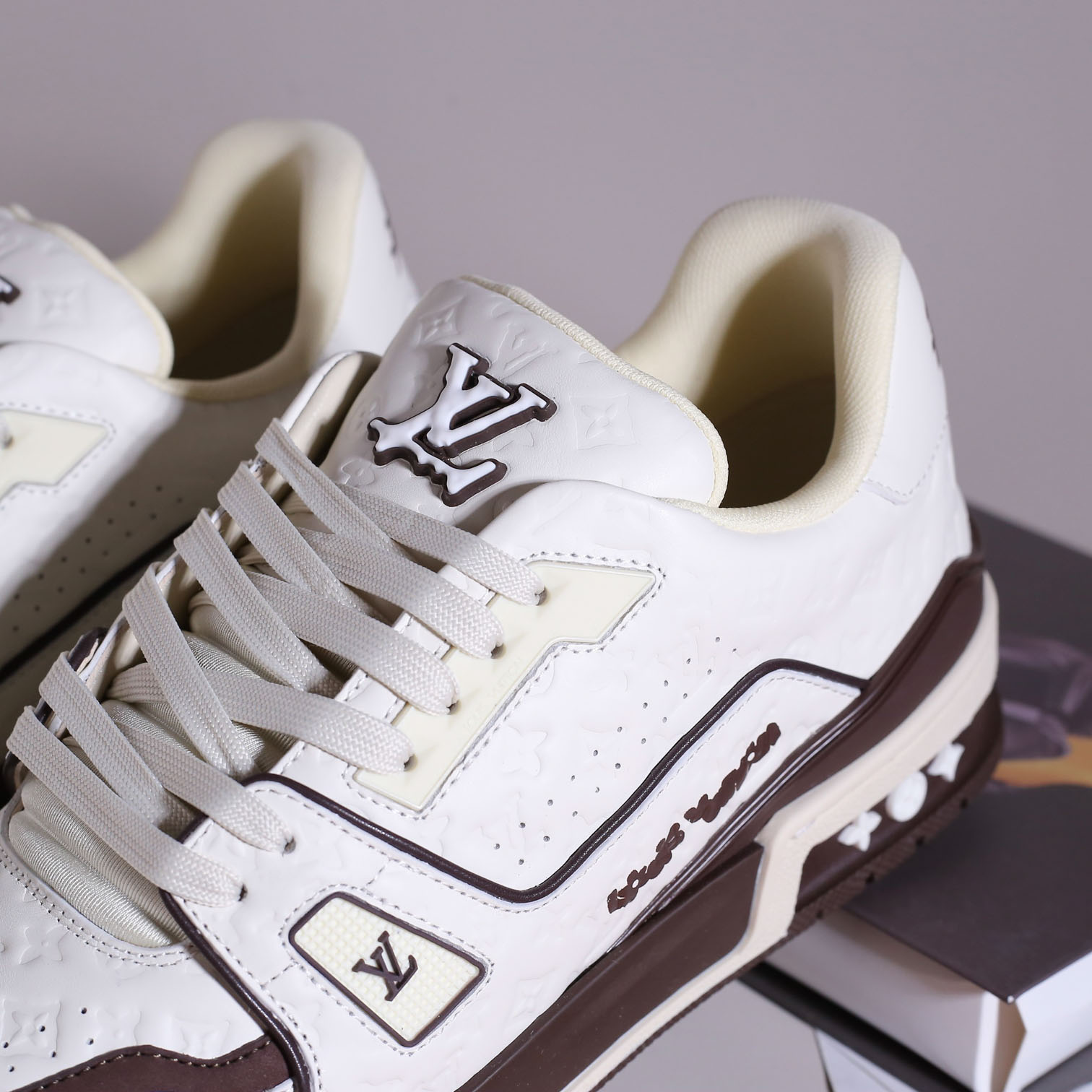 Giày Louis Vuitton LV Trainer Maxi Monogram Denim Black Best Quality