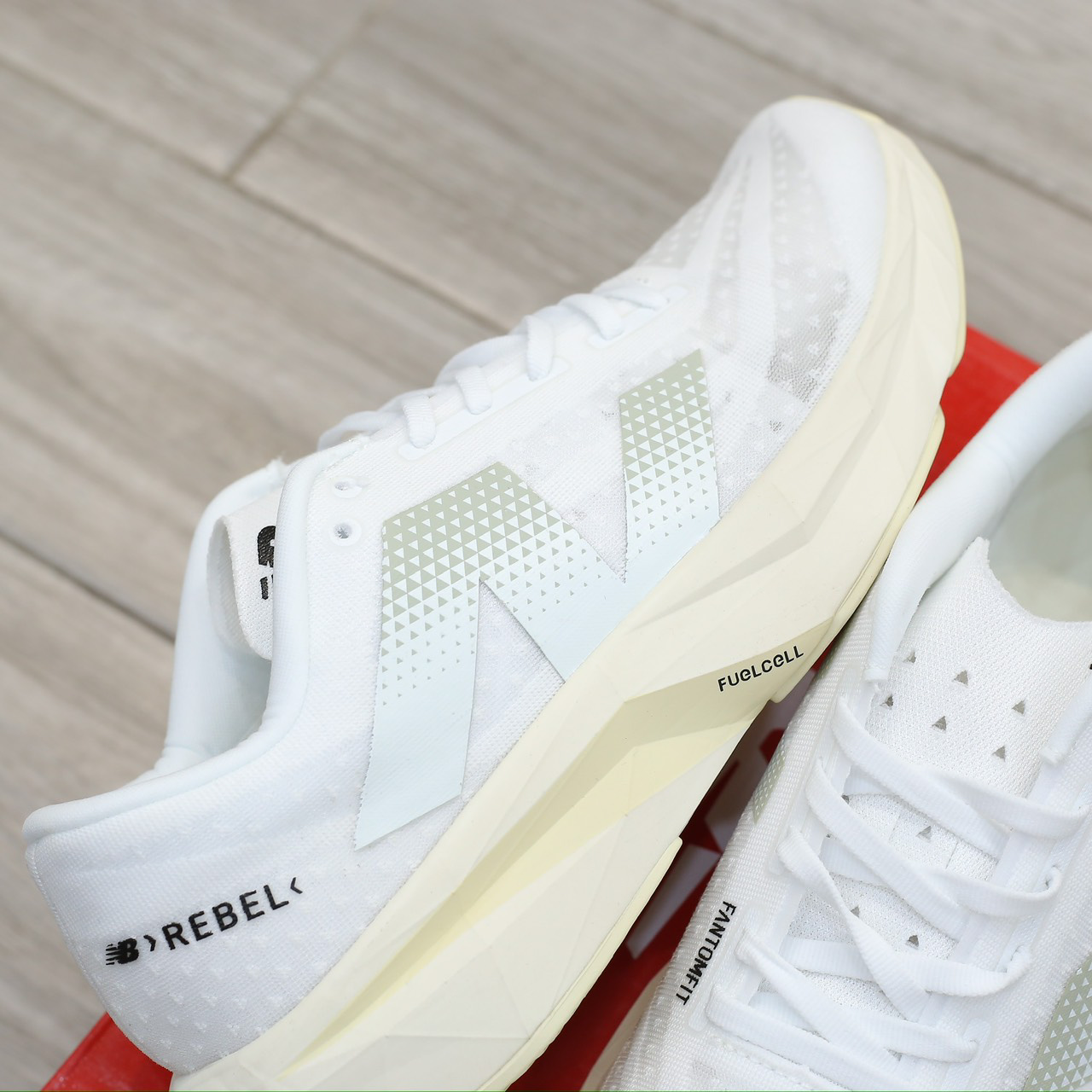 Giày New Balance FuelCell Rebel V4 - White Like Auth
