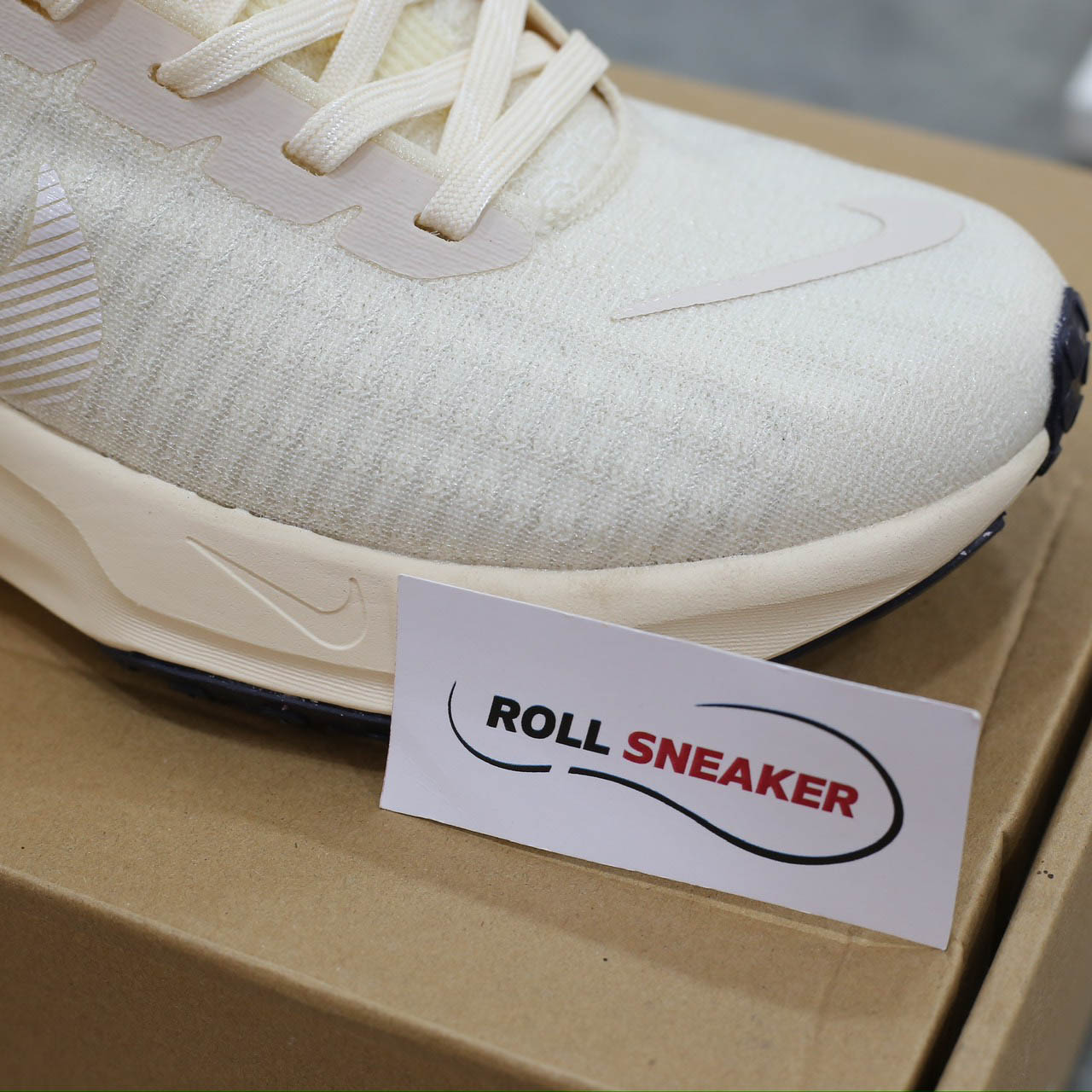 Giày Nike ZoomX Invincible Run 3 ‘Light Cream’ Like Auth