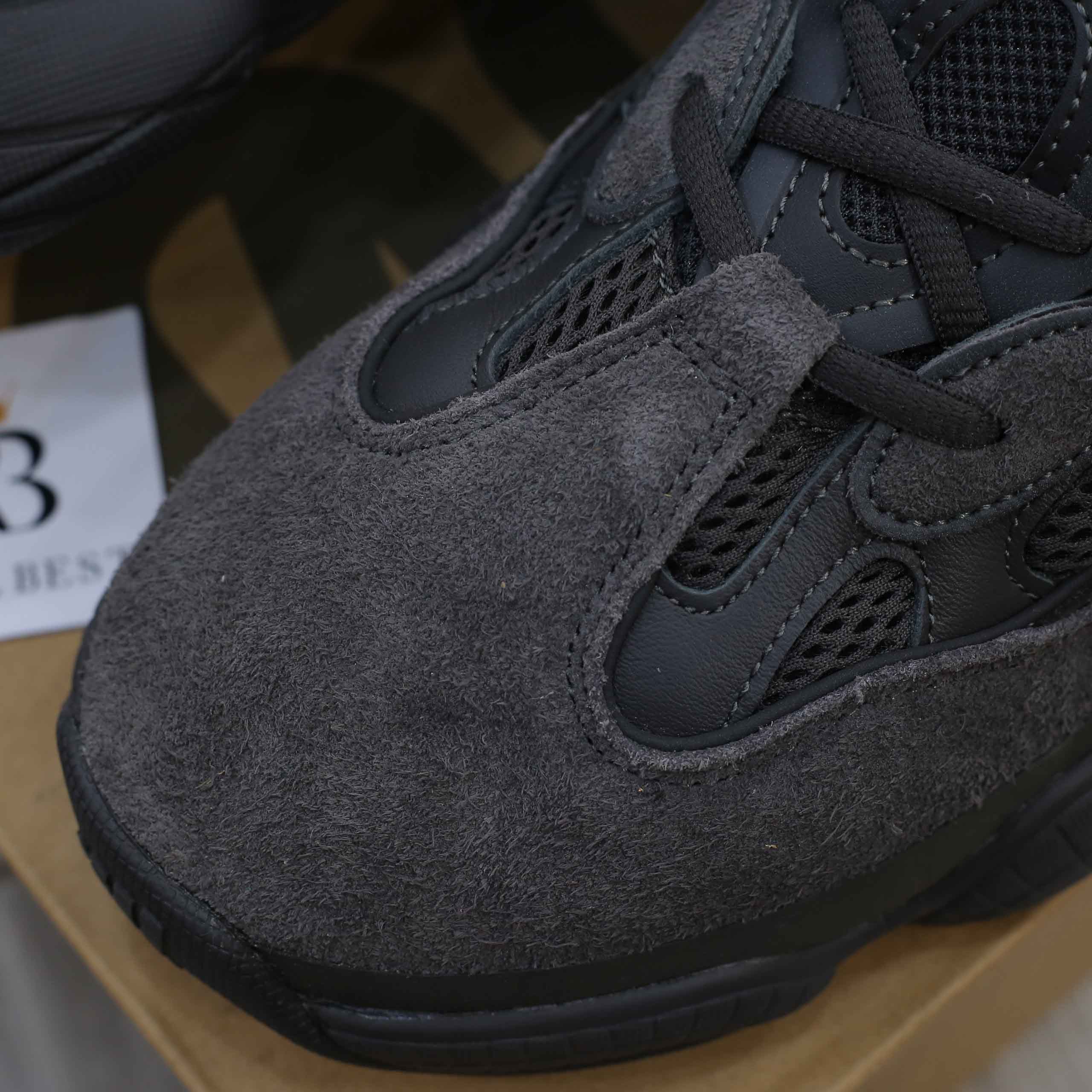Giày Adidas Yeezy 500 Utility Black Best Quality