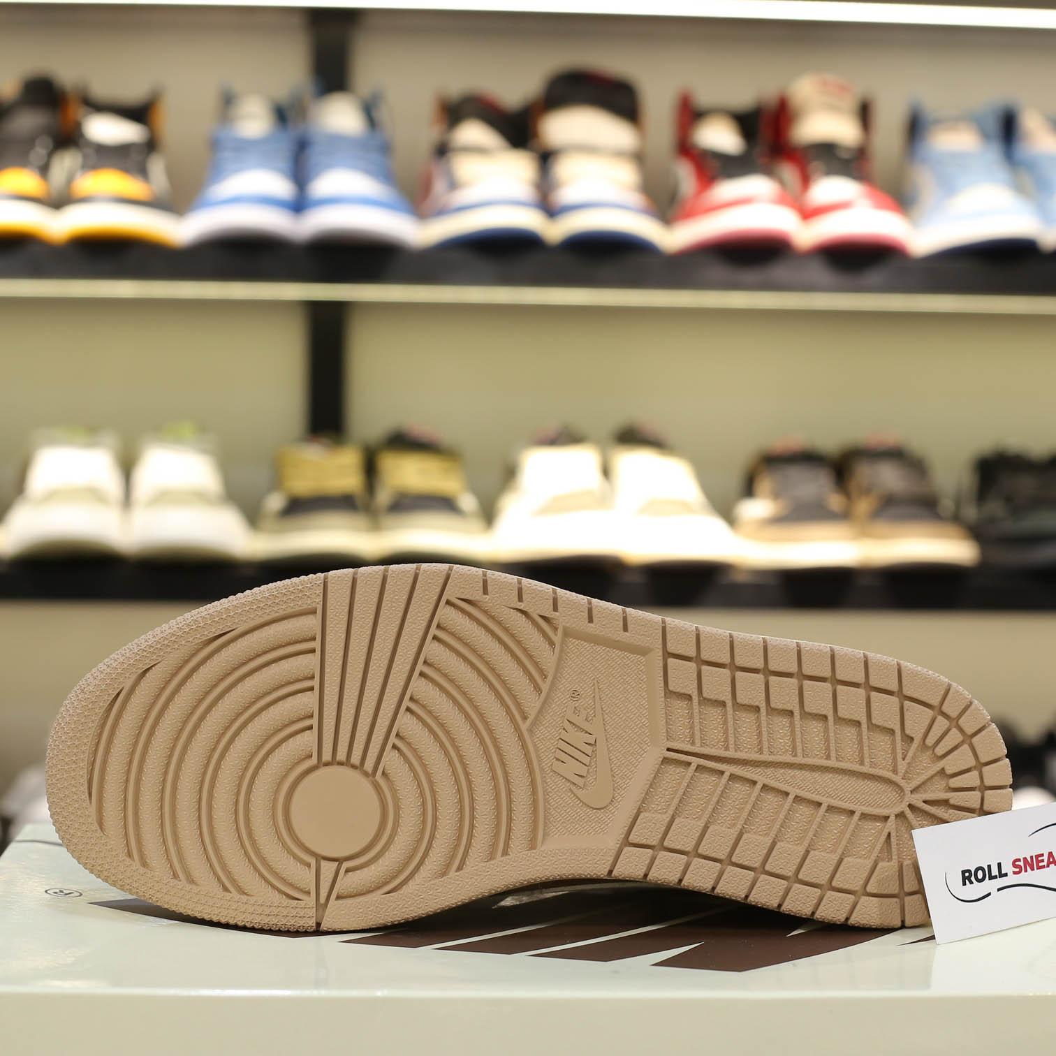 Giày Jordan 1 Low OG Travis Scott Brown Shy Like Auth